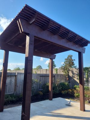 Pergola using Sophalx Crew