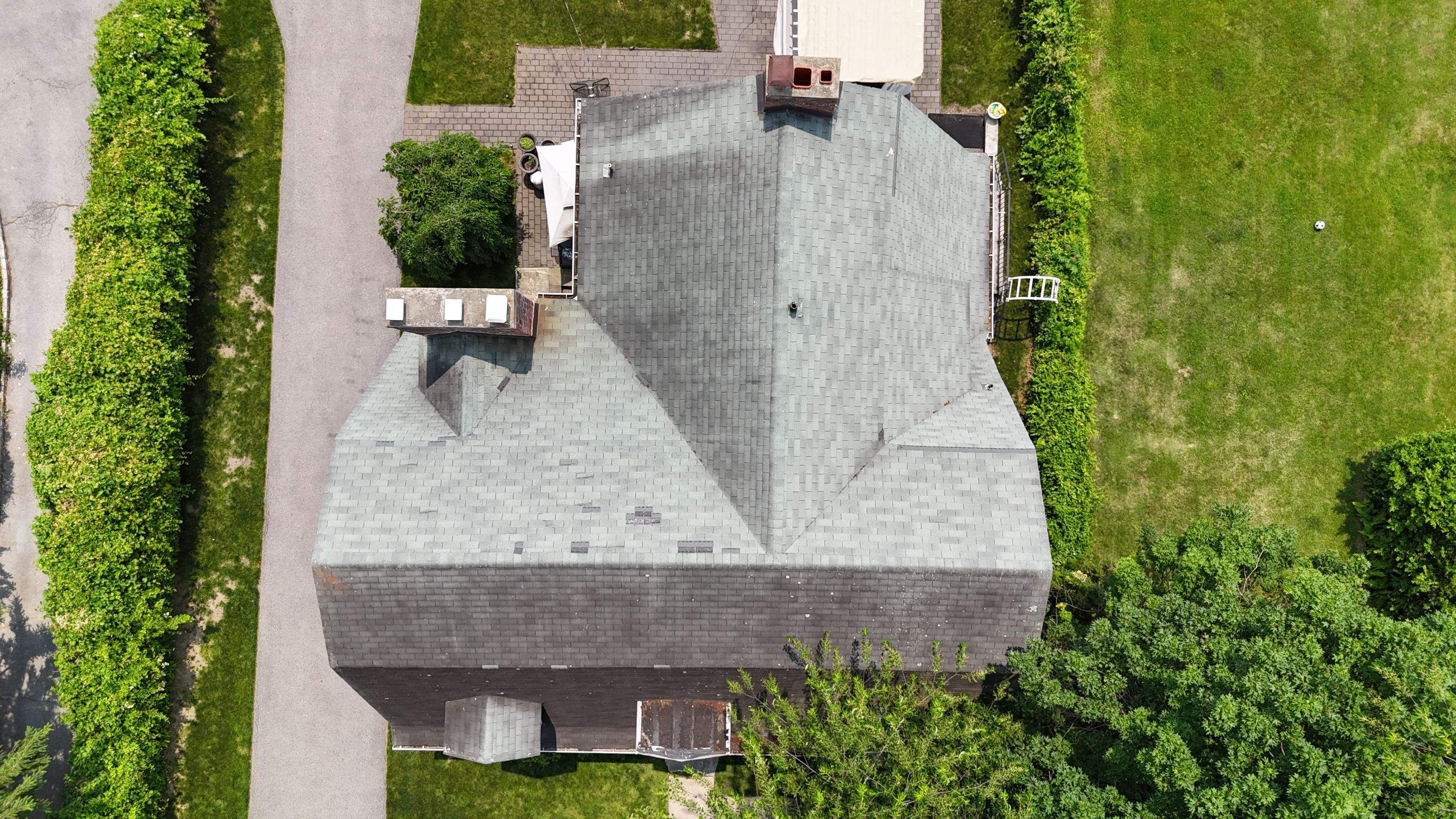 Project in New Rochelle by The Energy Efficient Roofer & George's Seamless Gutters