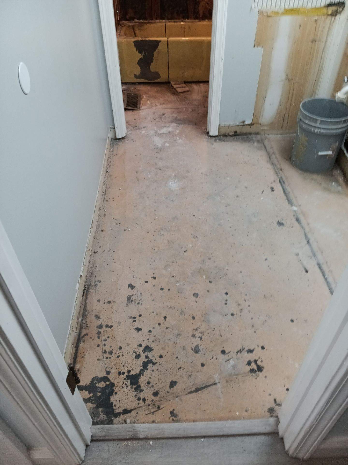 Becker Lake Home Bathroom Remodel by Kitchen Works LLC