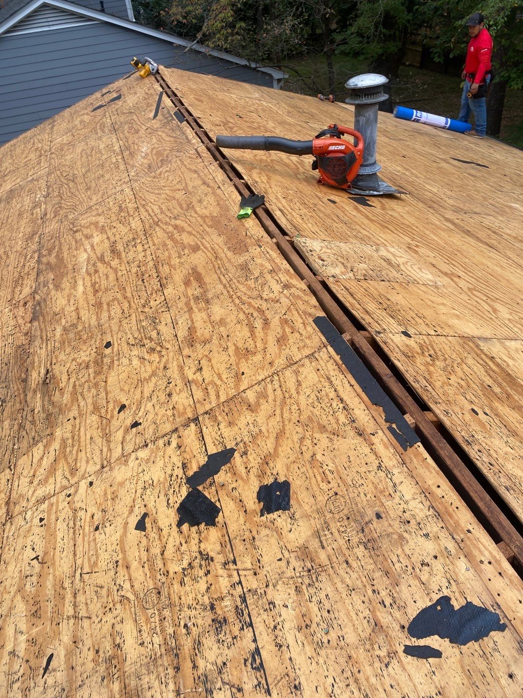 Project in Chapel Hill - Certainteed Landmark Pro Espresso by Pro Performance Roofing