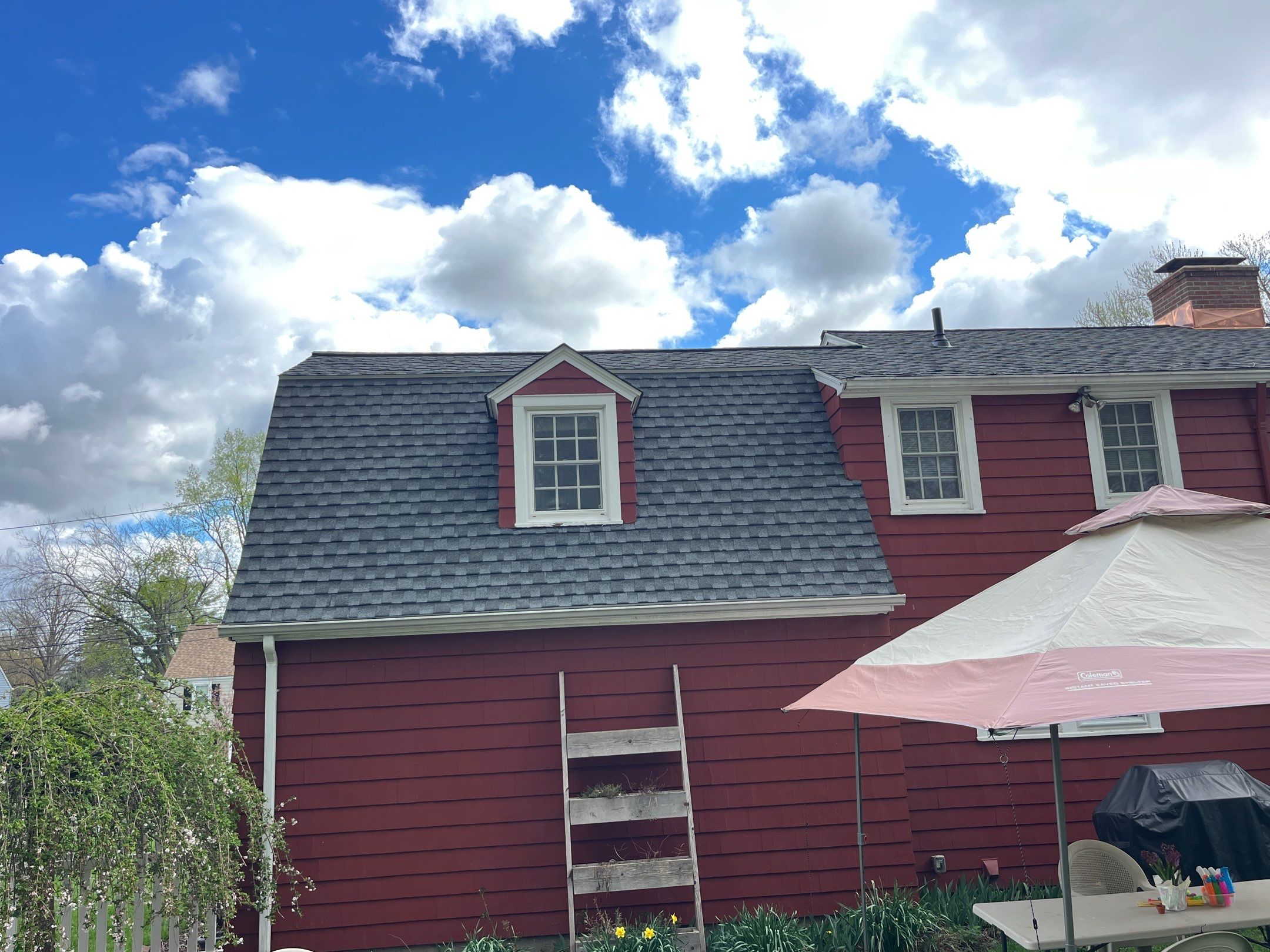 Show stopping shingles professionally and efficiently installed by DiGiorgi Roofing & Siding INC by DiGiorgi Roofing and Siding Inc