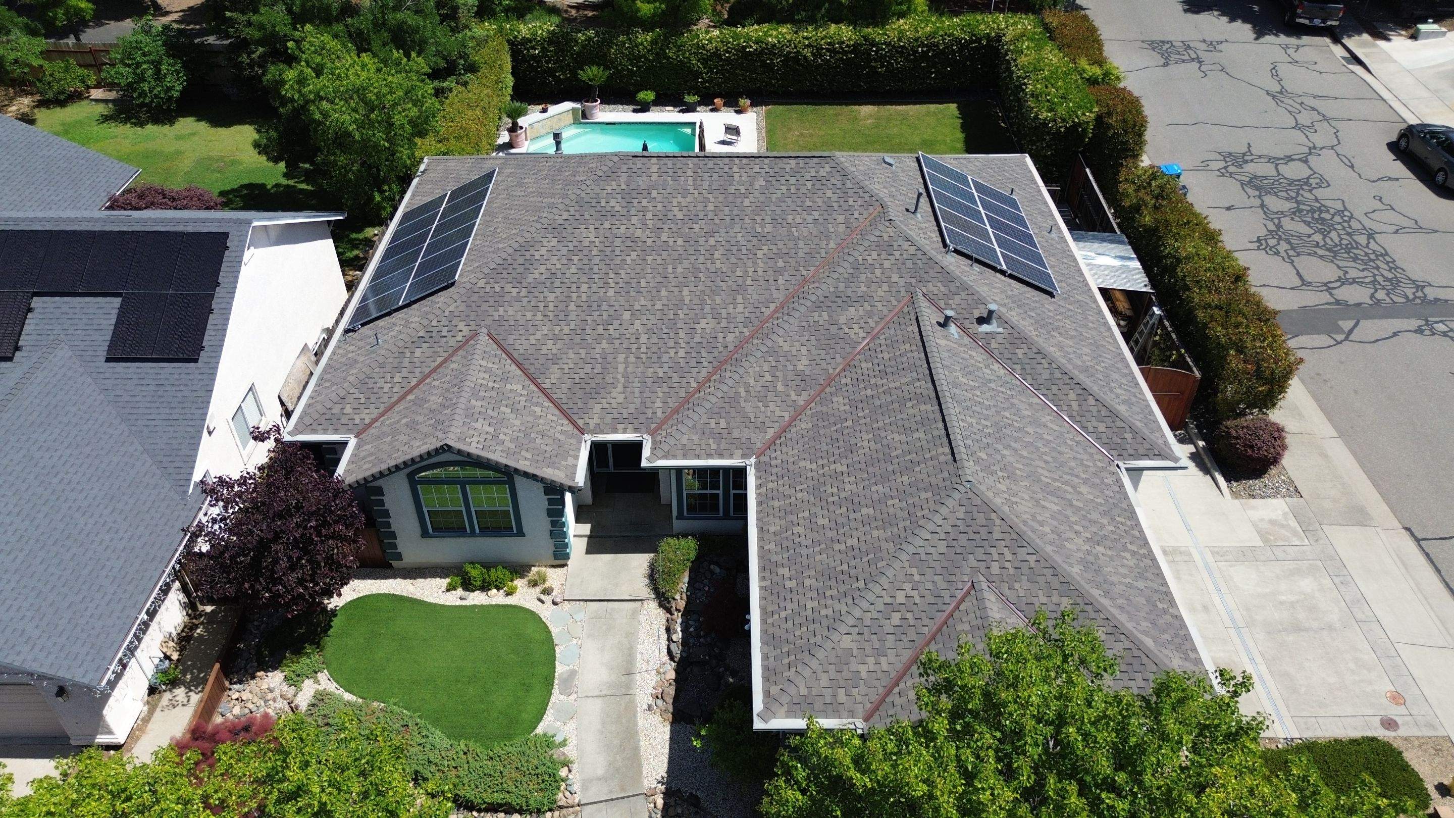 Chico designer shingle by Butte Roofing Company License #567600
