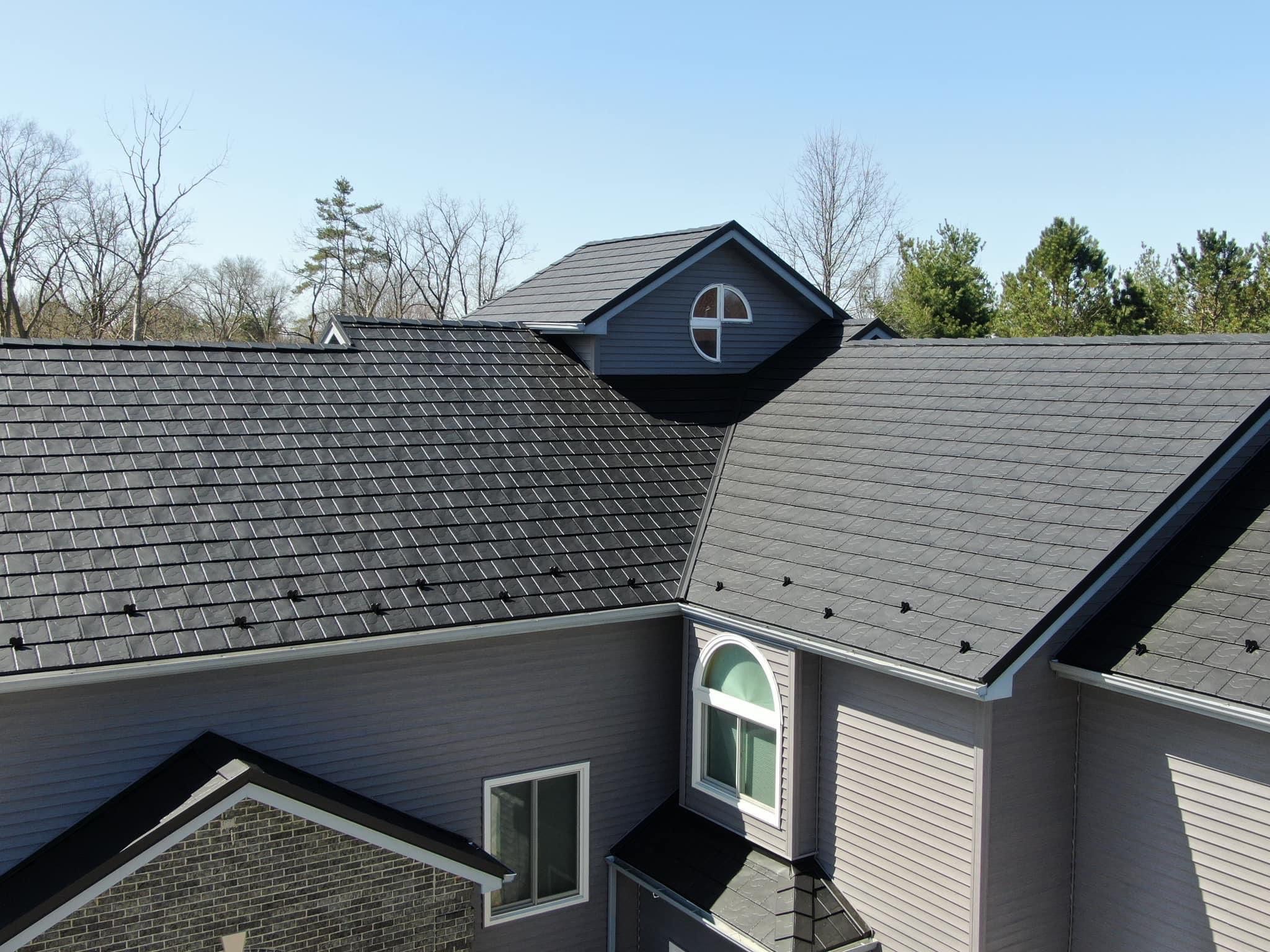 Residential Roofing Installation using Vic West Nothridge Slate by 4Ever Metal Roofing