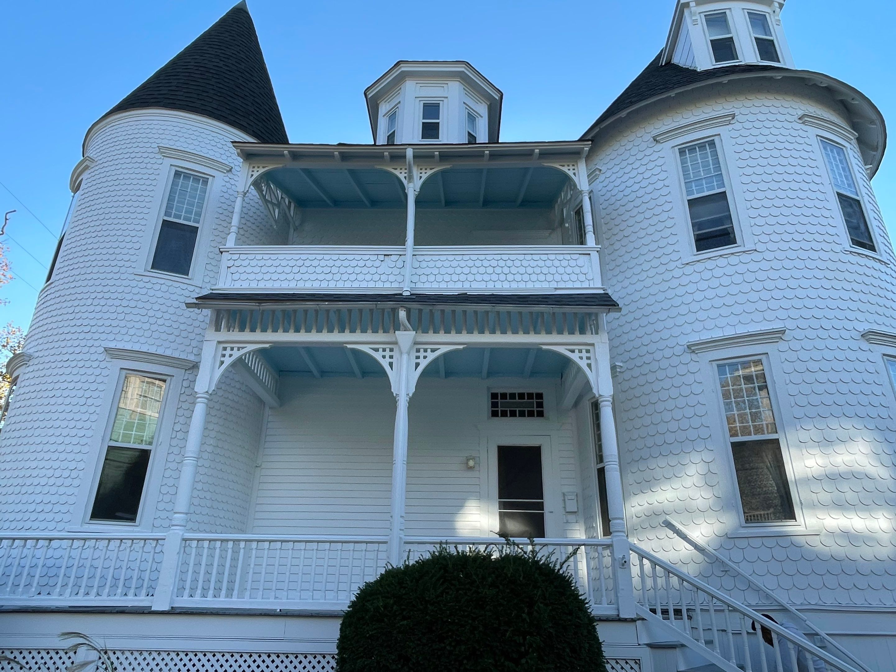 Commercial Exterior Bed and Breakfast Project in Cape May, NJ by Davis Painting Llc 