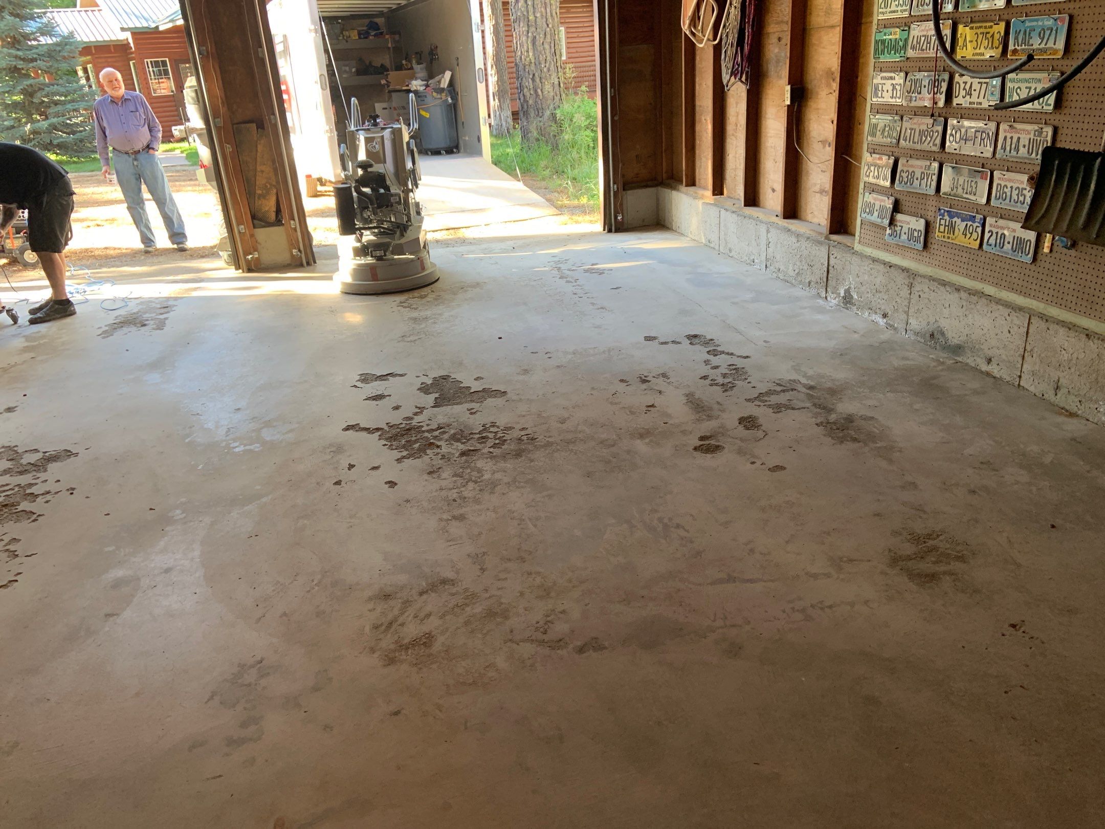 Countertop Transformation using Galaxy Colorway by Croc Coatings, LLC