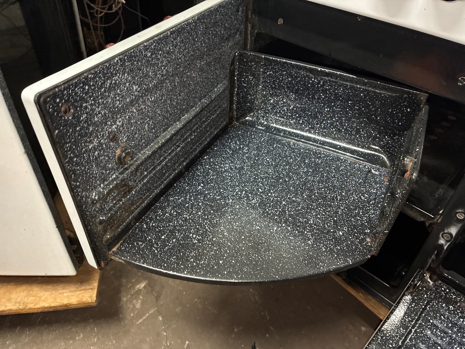 Magic Chef Restoration Rensselaer, NY by Belgrove Appliance Inc
