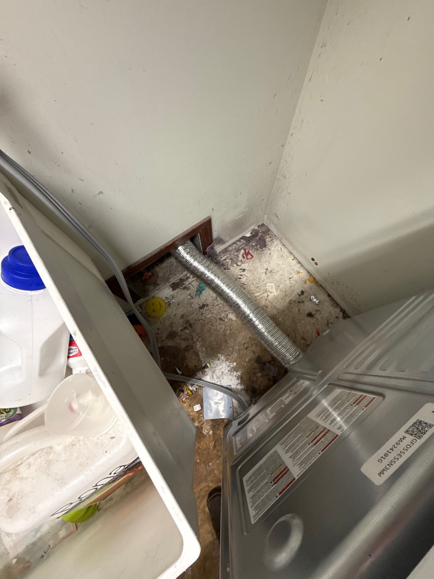 Residential Dryer Vent Cleaning and Lint Removal in New Brighton, PA by Superior Air Duct Cleaning