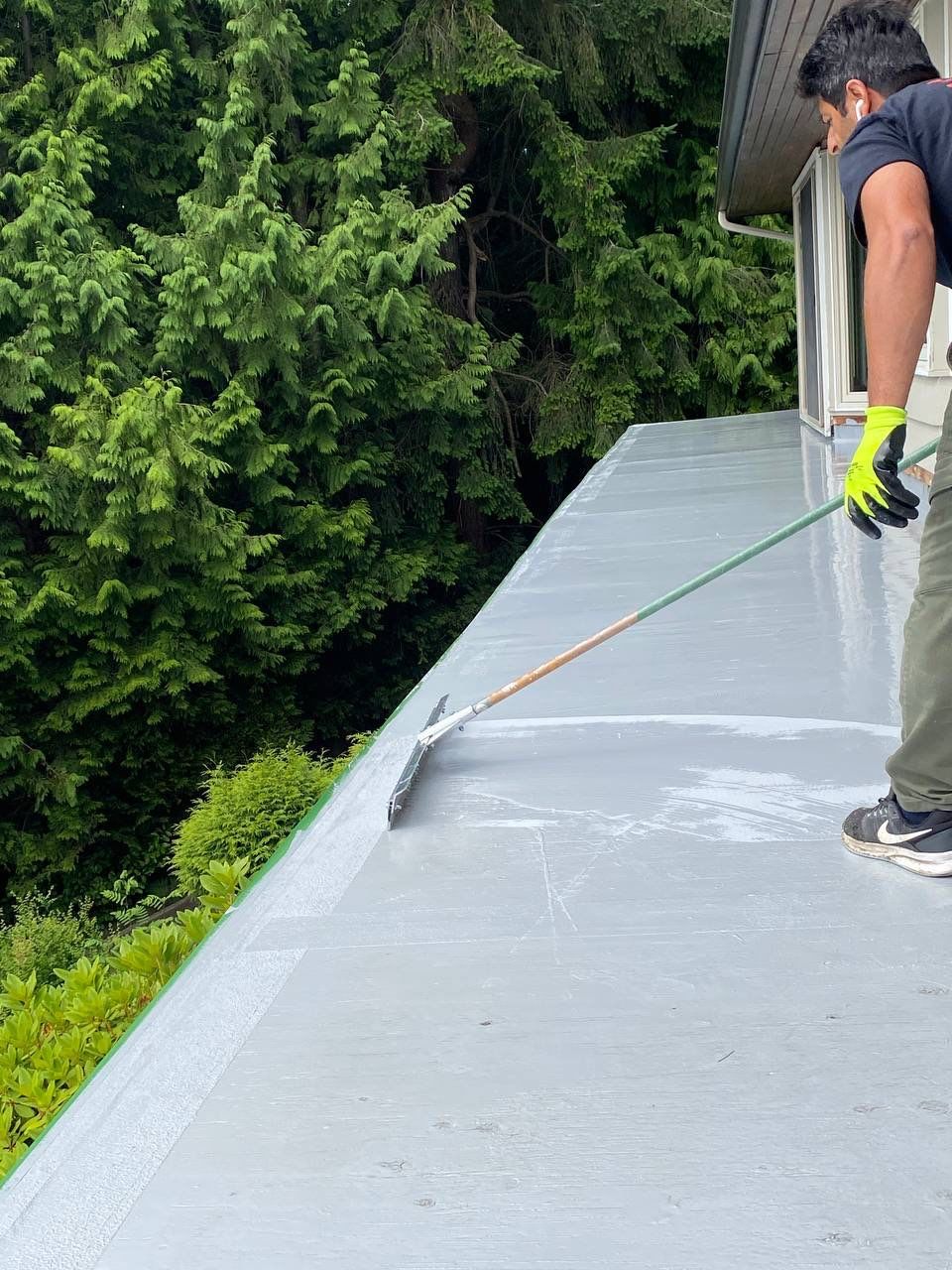 Repair Rotten Deck In West Vancouver  by YVR Construction Group