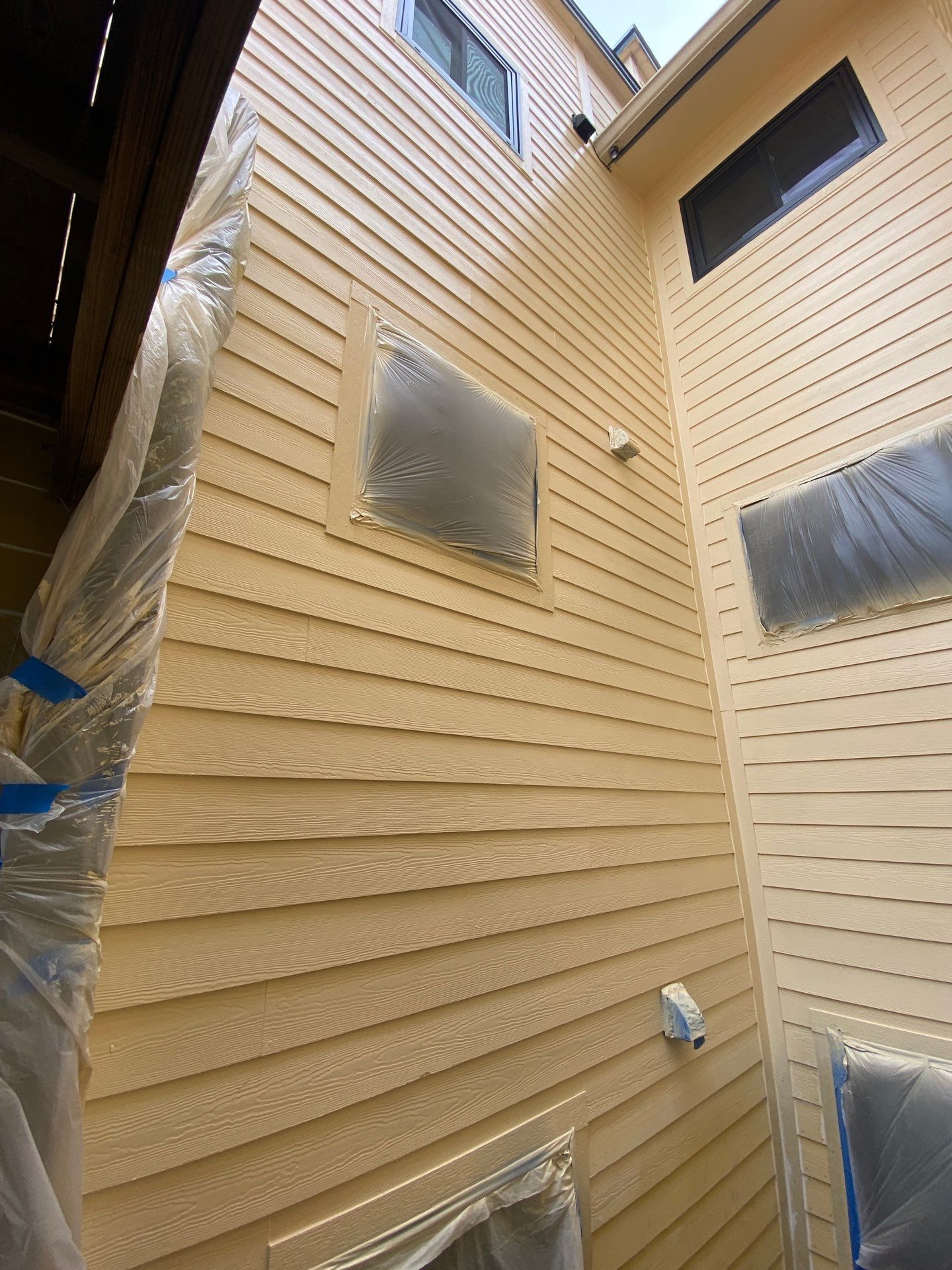 Exterior remodel Fortuna Bay Condos by Bayfront Roofing and Construction