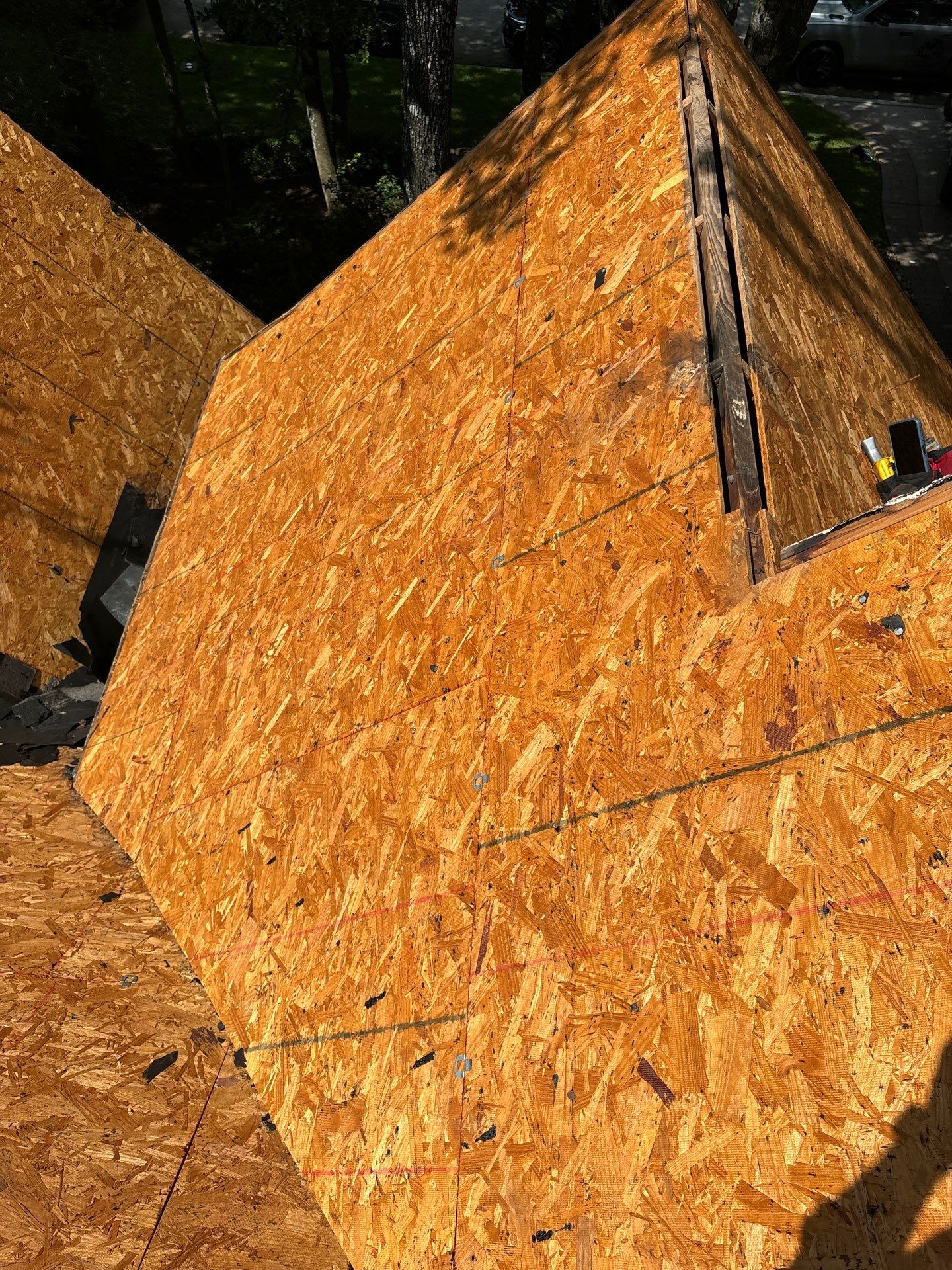 Residential Roofing Installation using Owen's Corning Duration (Lifetime) Shingles by Roof Repair Company