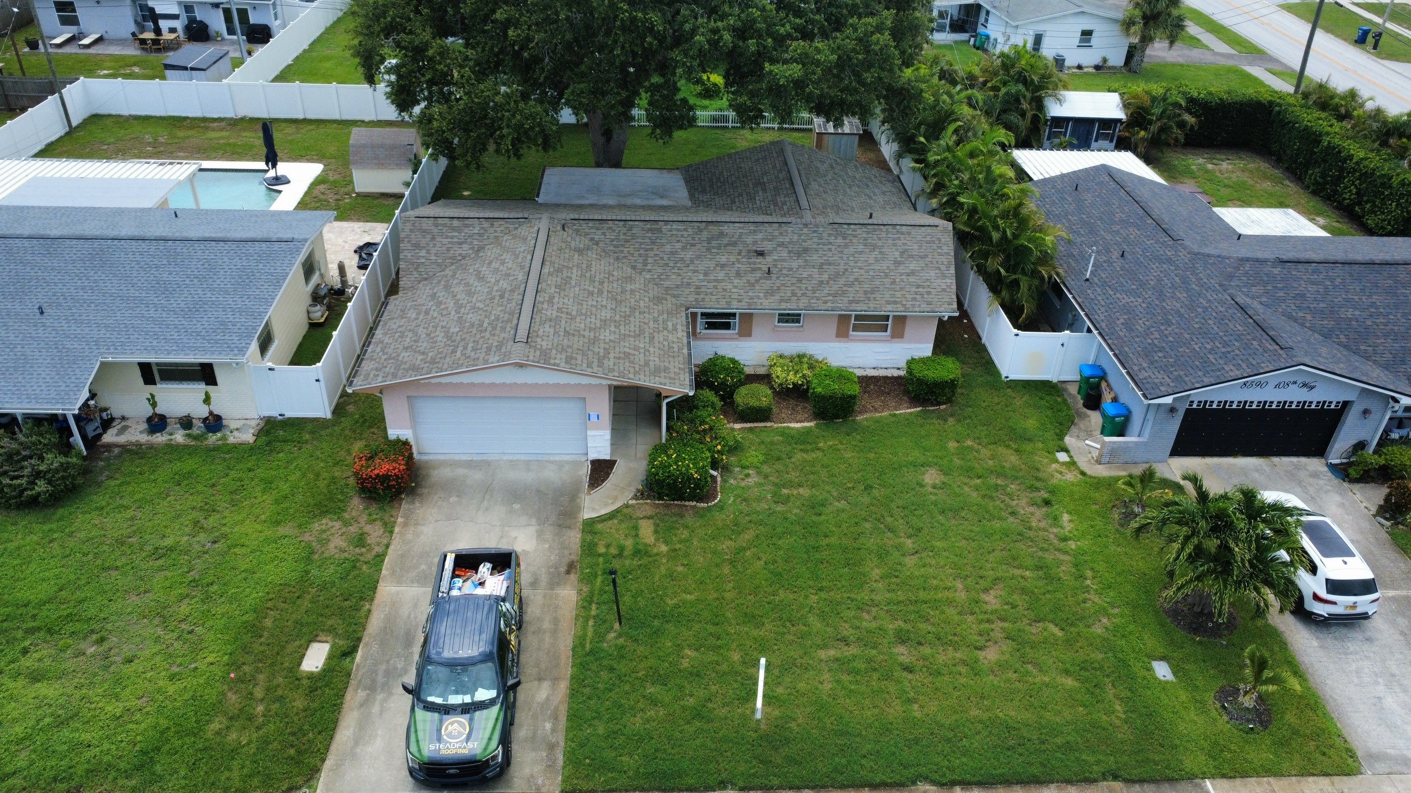 Roof replacement in Seminole, FL by Steadfast Roofing 