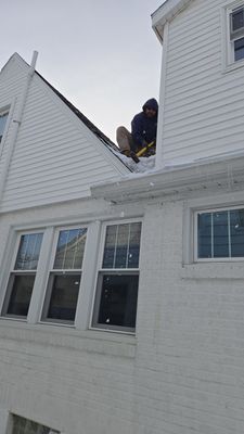 Massive Ice Dam Removal by Level Up Roofing and Restoration Services LLC