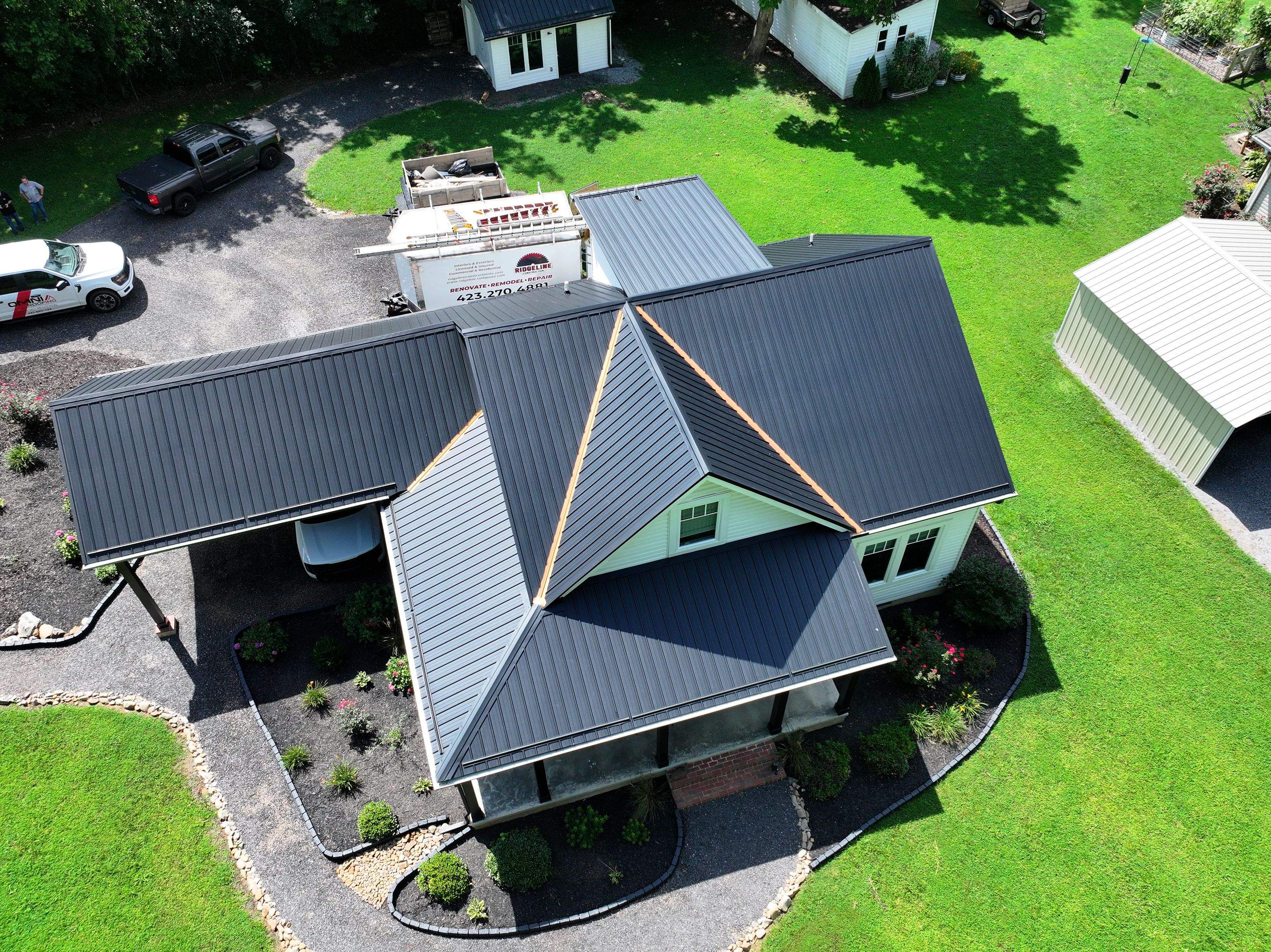 Kiser Residence by Omnia Roofing