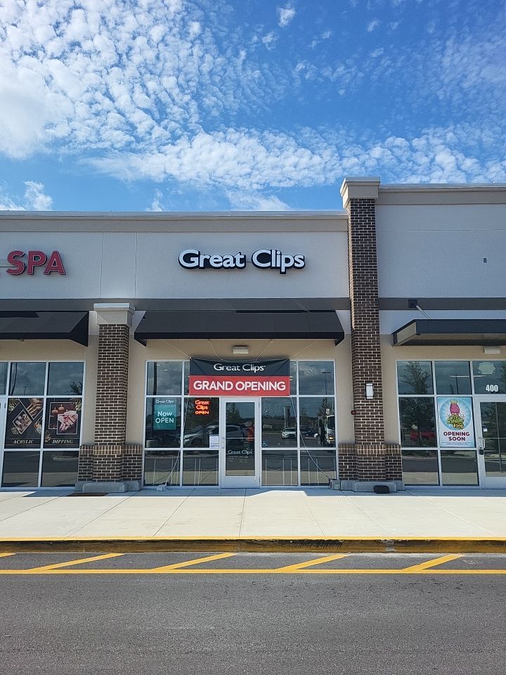 Channel Letters for Great Clips by SignCrafters