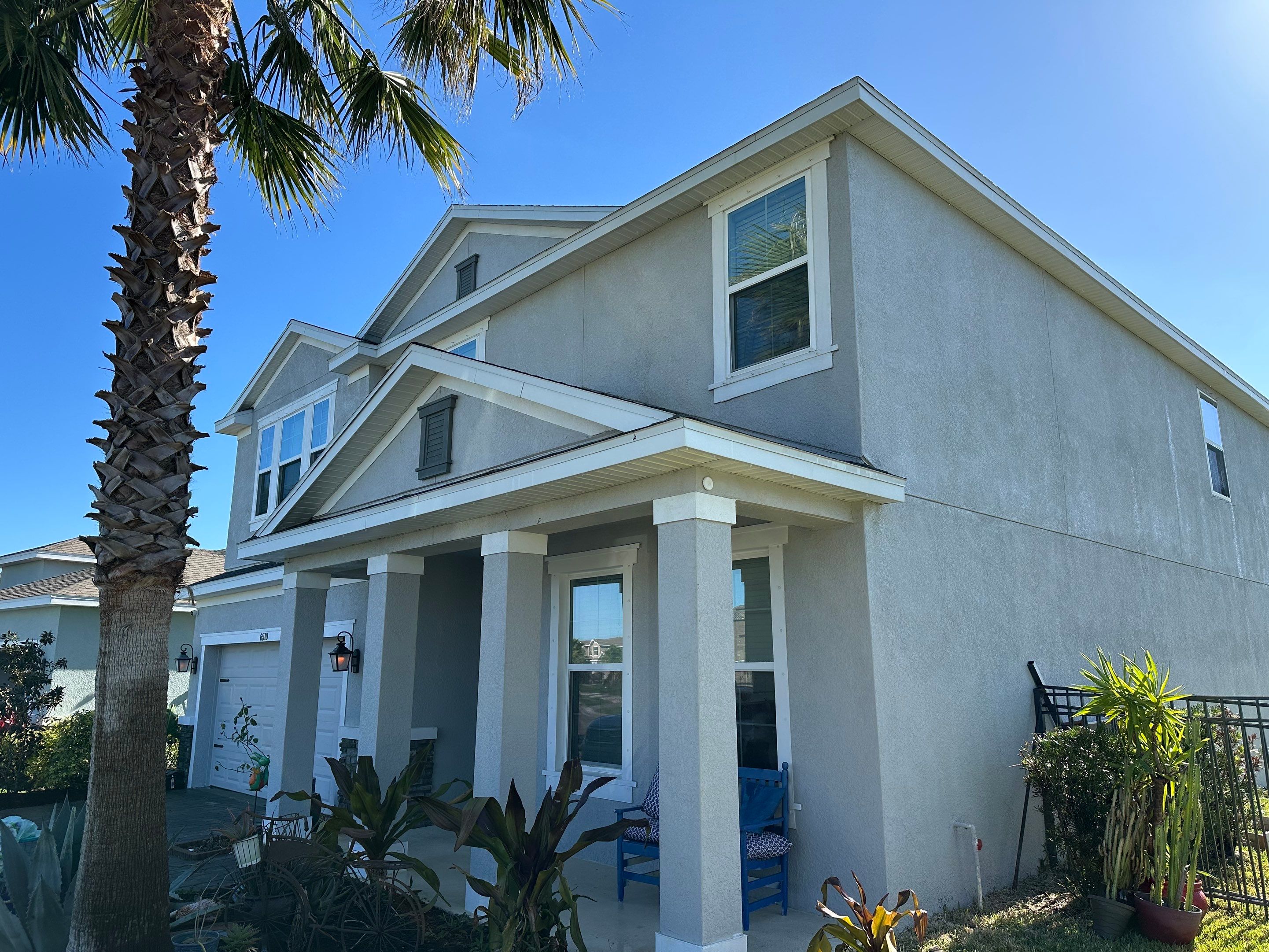 2-Story House Wash & Paver Driveway Cleaning in Trevesta Community, Palmetto, FL | Sunshine AquaWash by Sunshine AquaWash