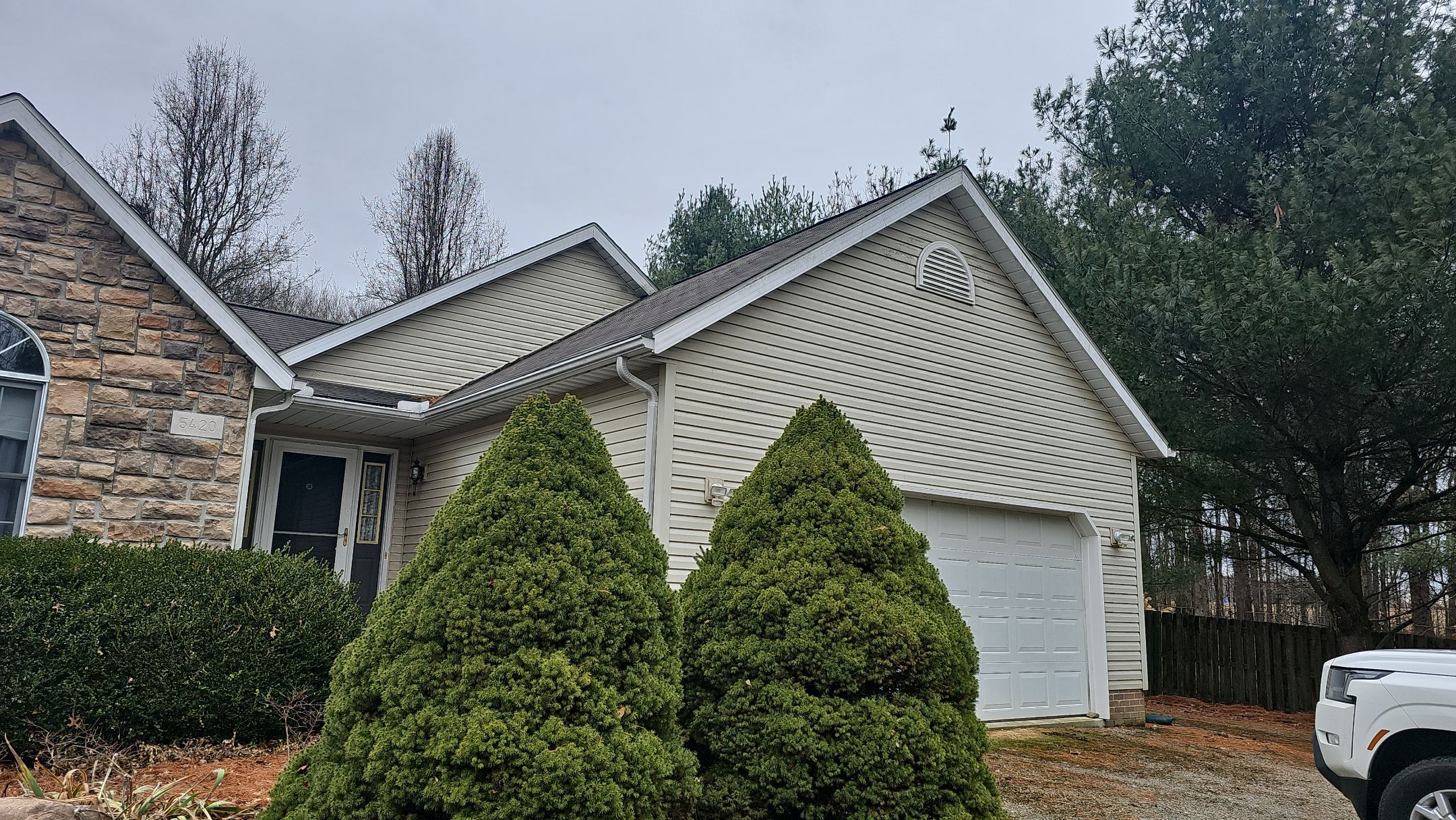 Alpha Rib, Color: Forest Green by Eagle Eye Roofing