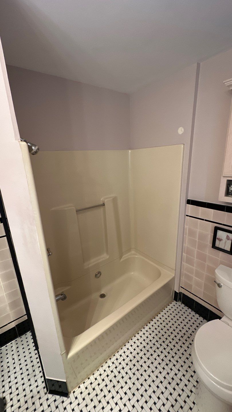 Tub Replacement in Albany, NY by Yankee Home Improvement