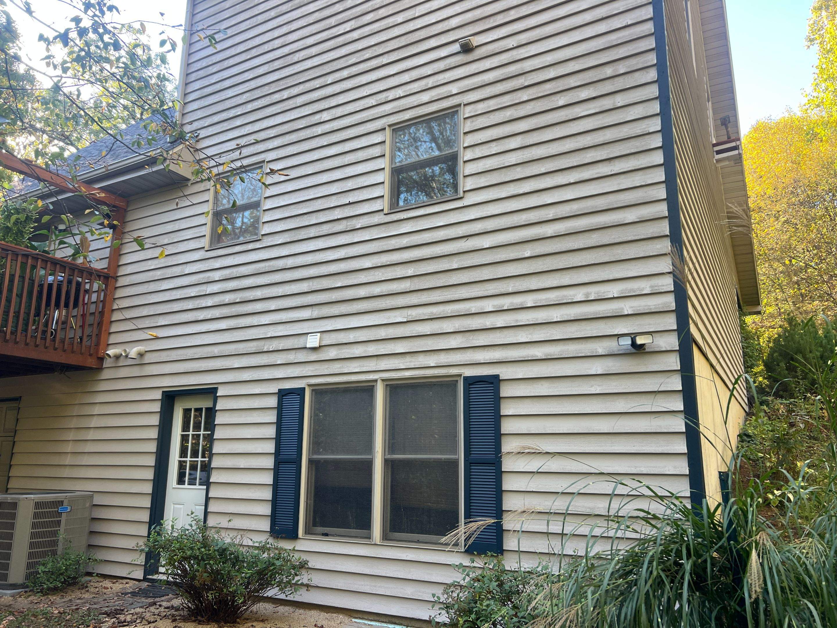 Exterior Siding Refresh by Grandview Painting