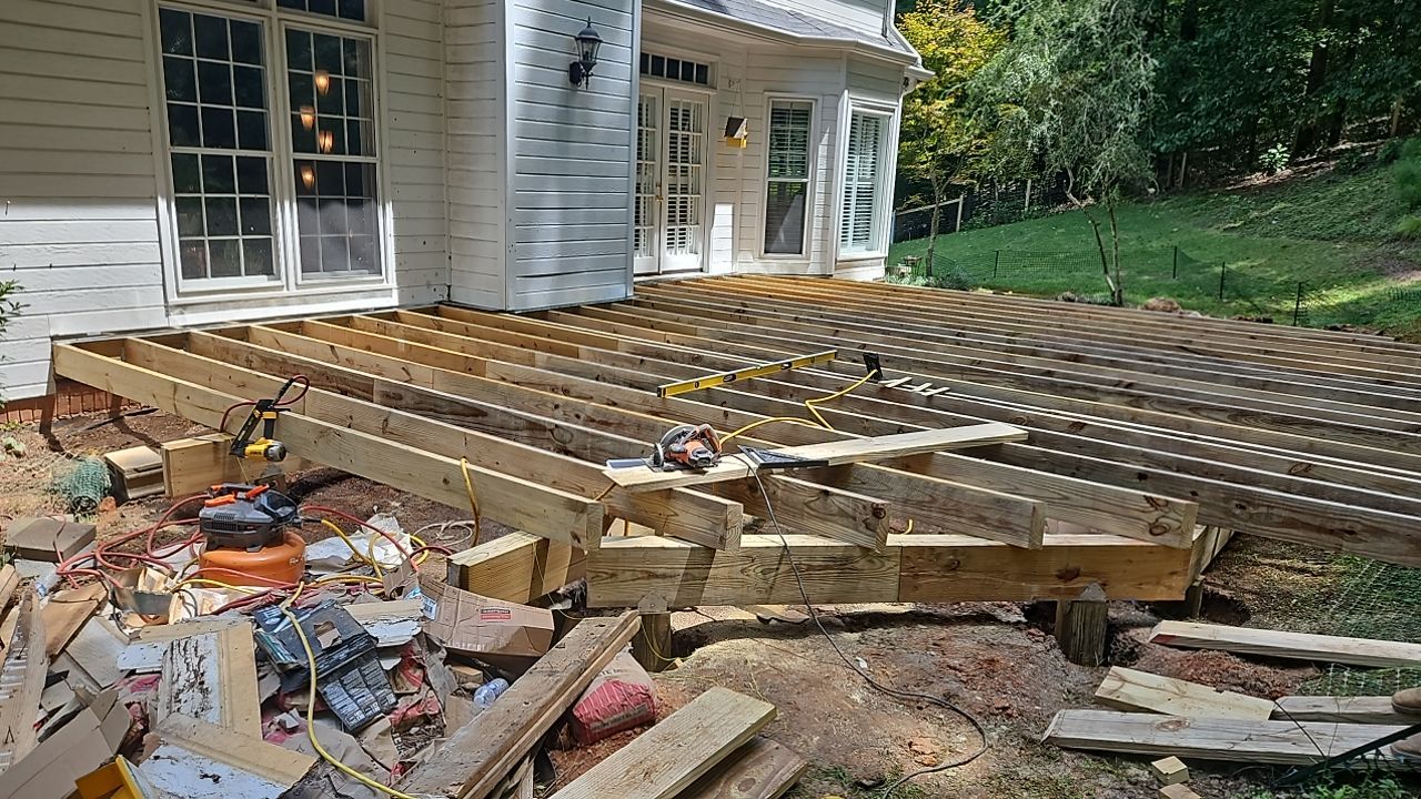 Jameswood Lane - Composite Deck Build by Pillar and Pine