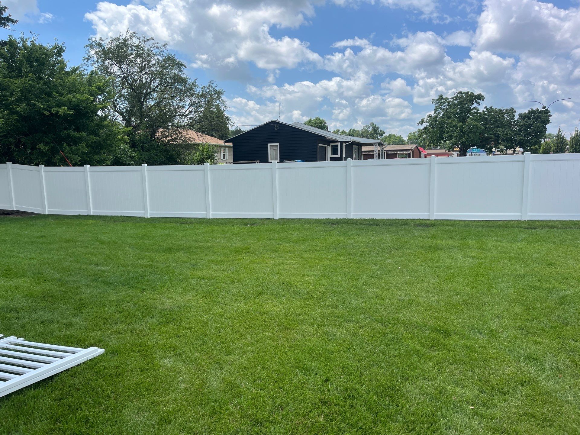 White Vinyl Privacy and Picket Fence Installation in Waterloo by Perfect Picket Fence and Stain