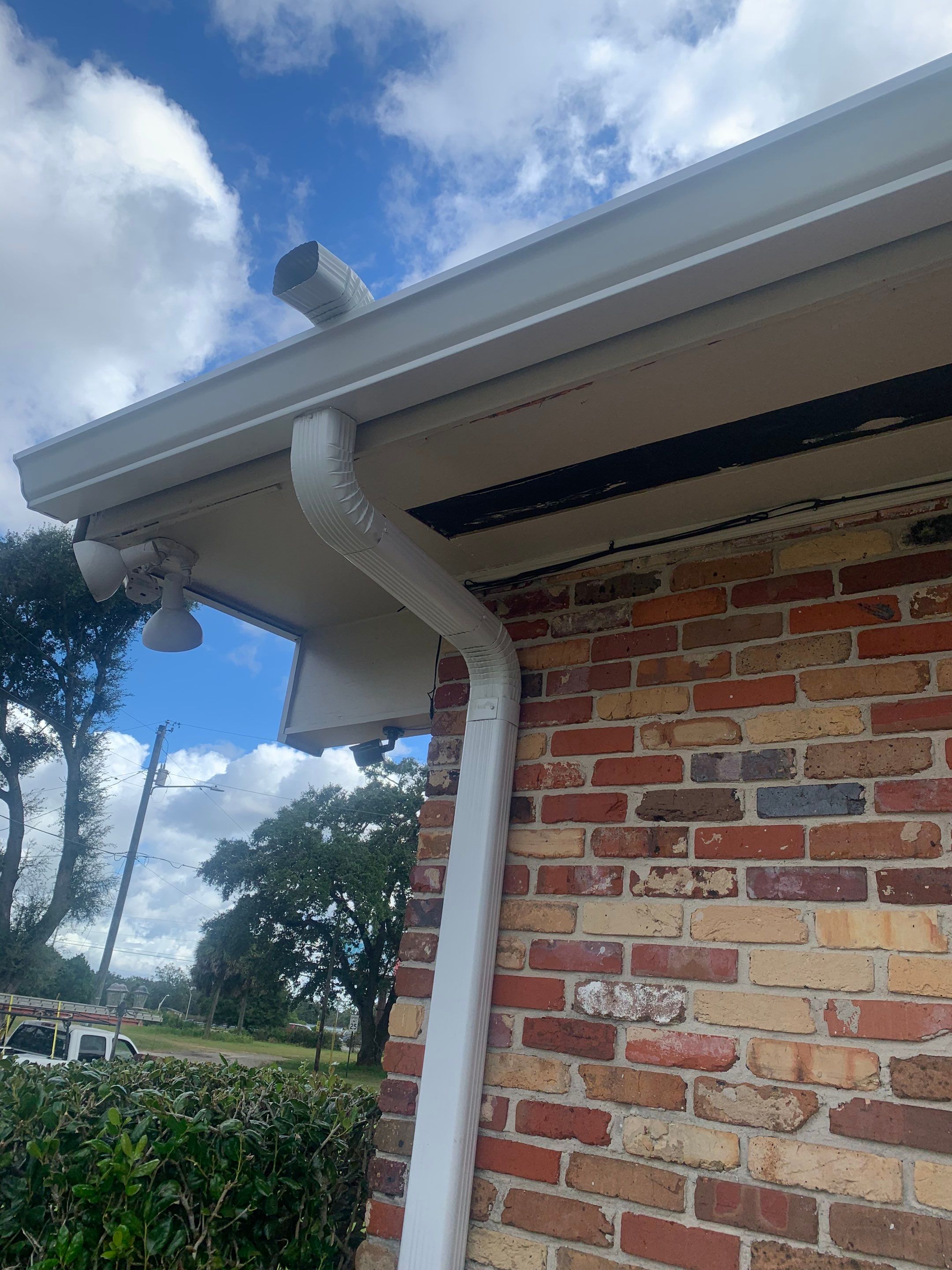 Gutter Installation using K-Style Seamless Gutters by Gutter Professors