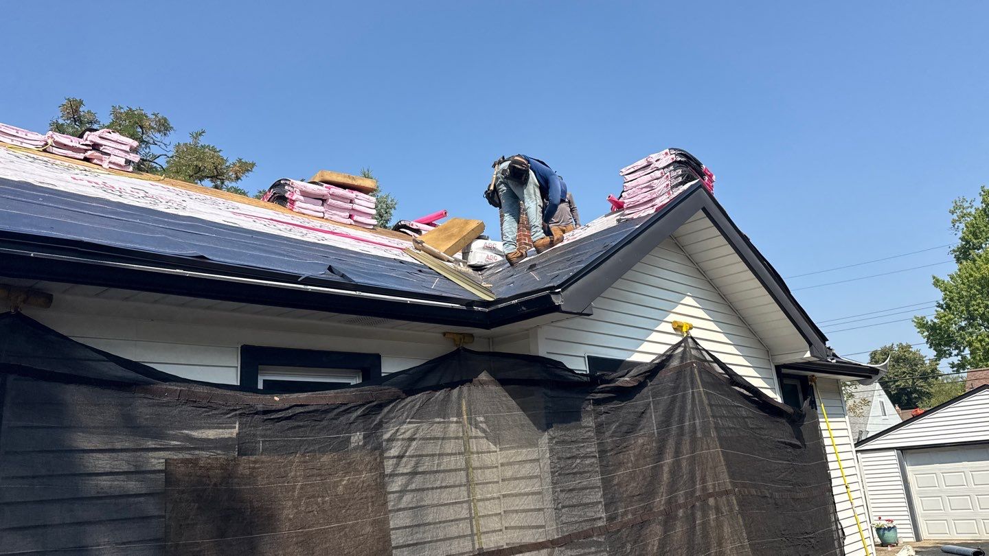 Roof Replacement using Owens Corning Onyx Black by 180 Contractors