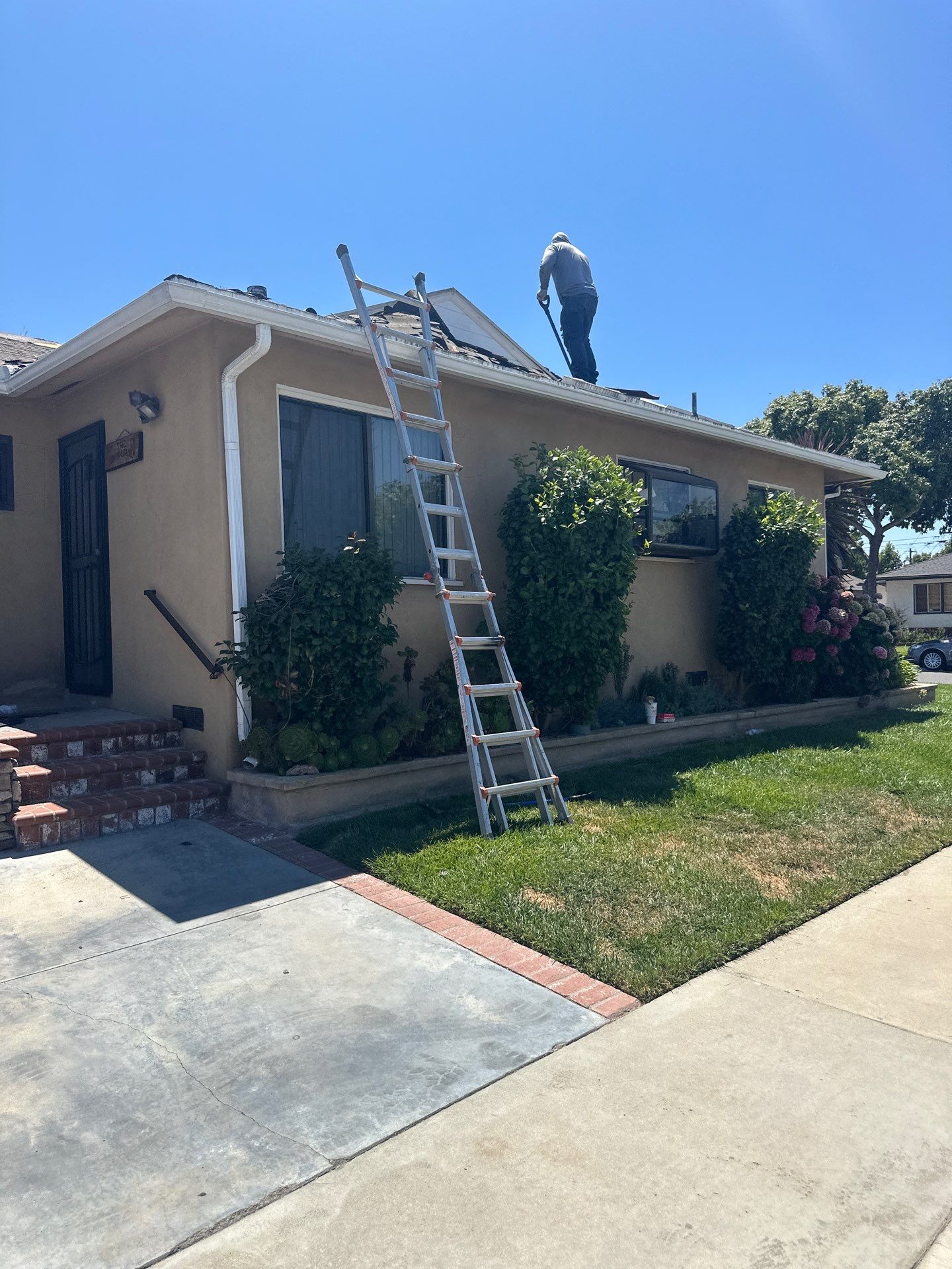Roof Replacement - Lakewood, CA 90713 by Epic Roof Replacement