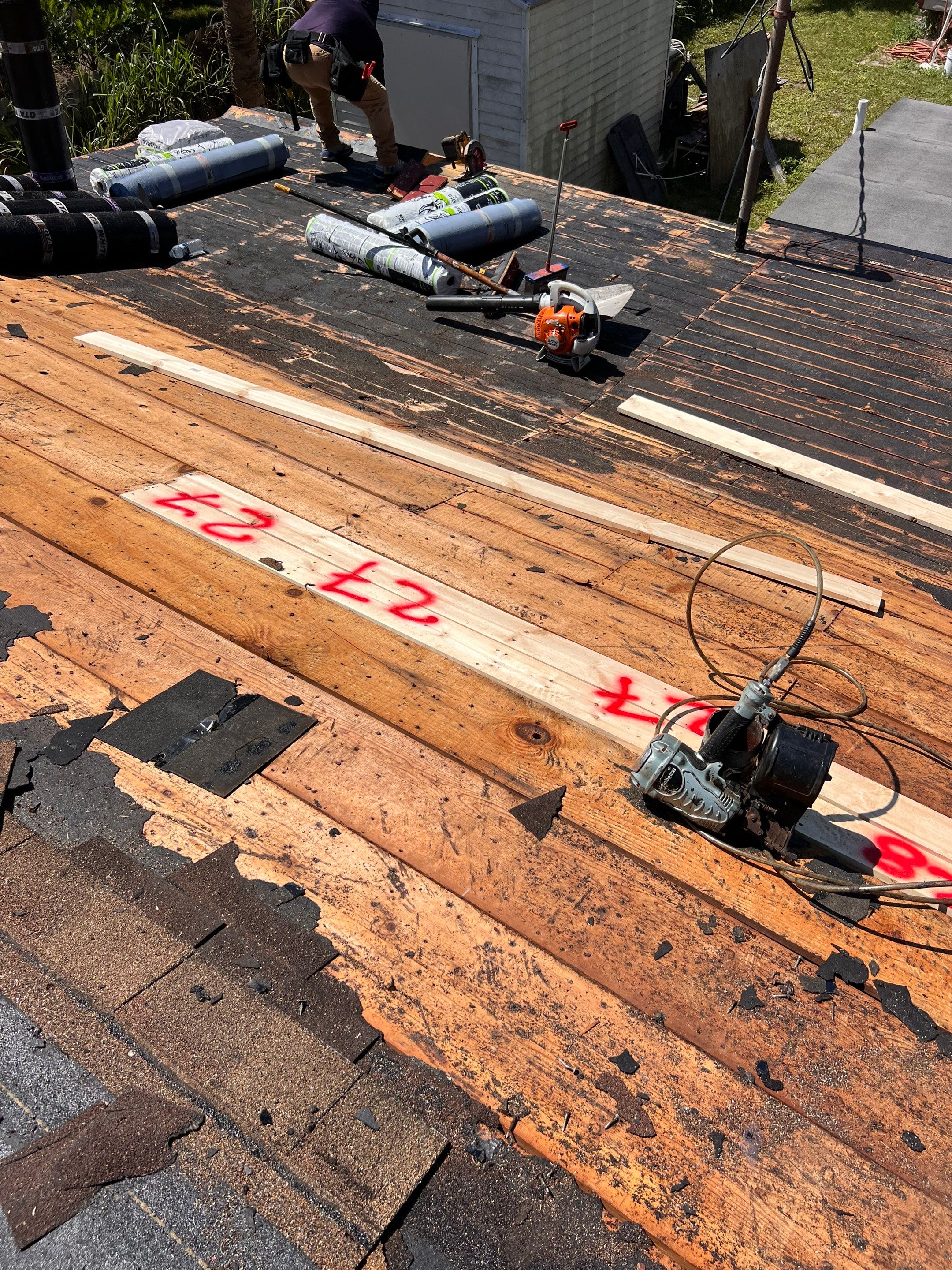 Project in St. Petersburg 33714 by Mitchell Roofing Company LLC 