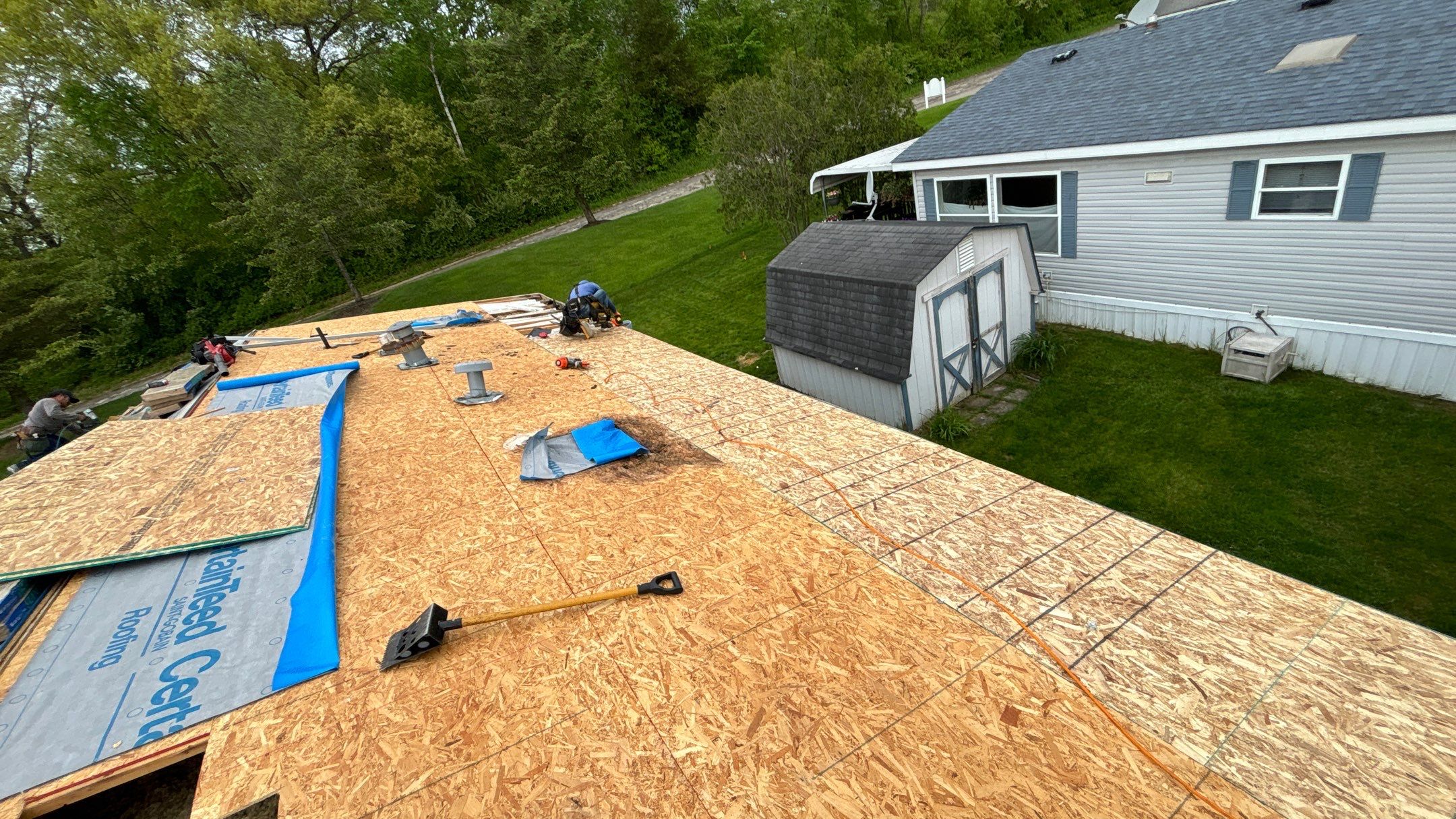 Roof Replacement using CertainTeed Landmark by 180 Contractors