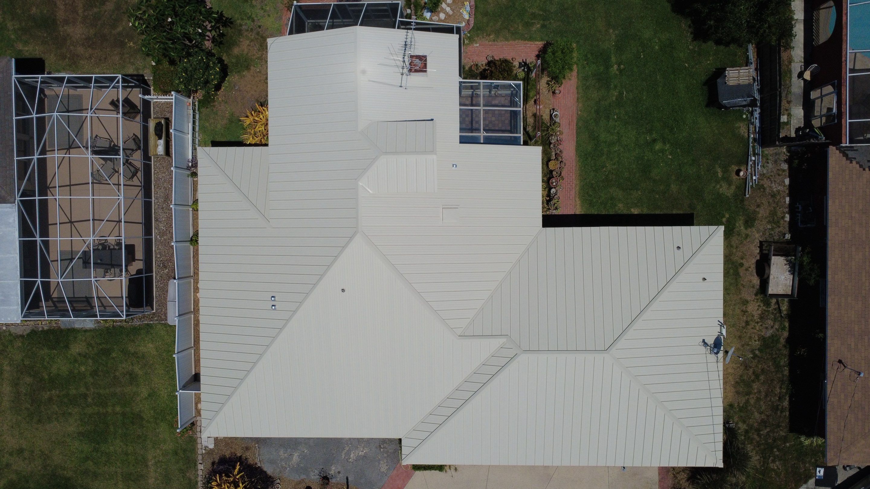Roof replacement in Clearwater, FL by Steadfast Roofing 