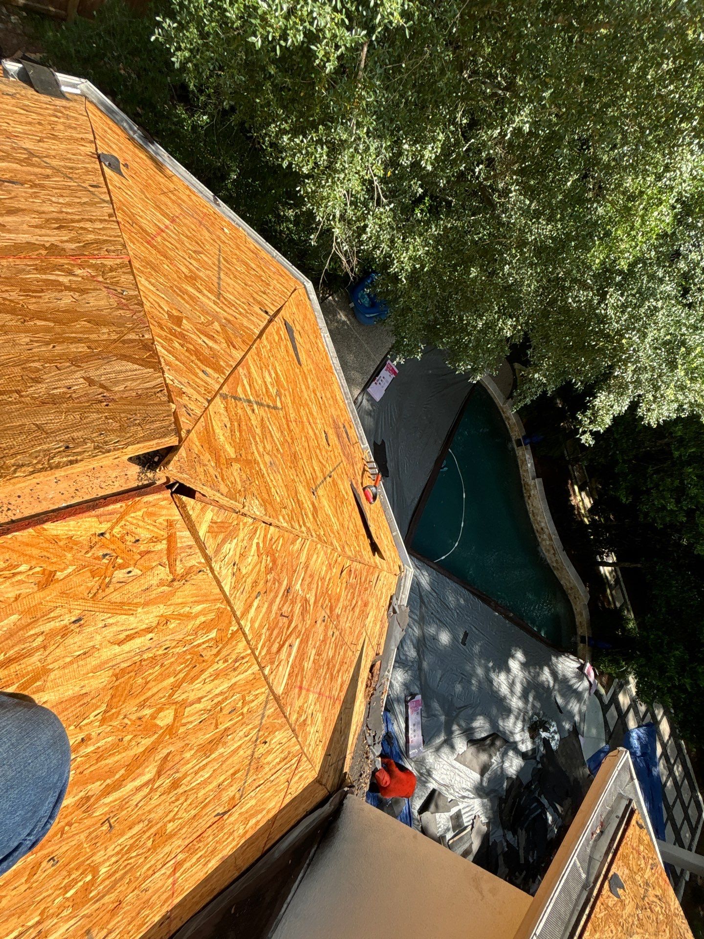 Residential Roofing Installation using Owen's Corning Duration (Lifetime) Shingles by Roof Repair Company