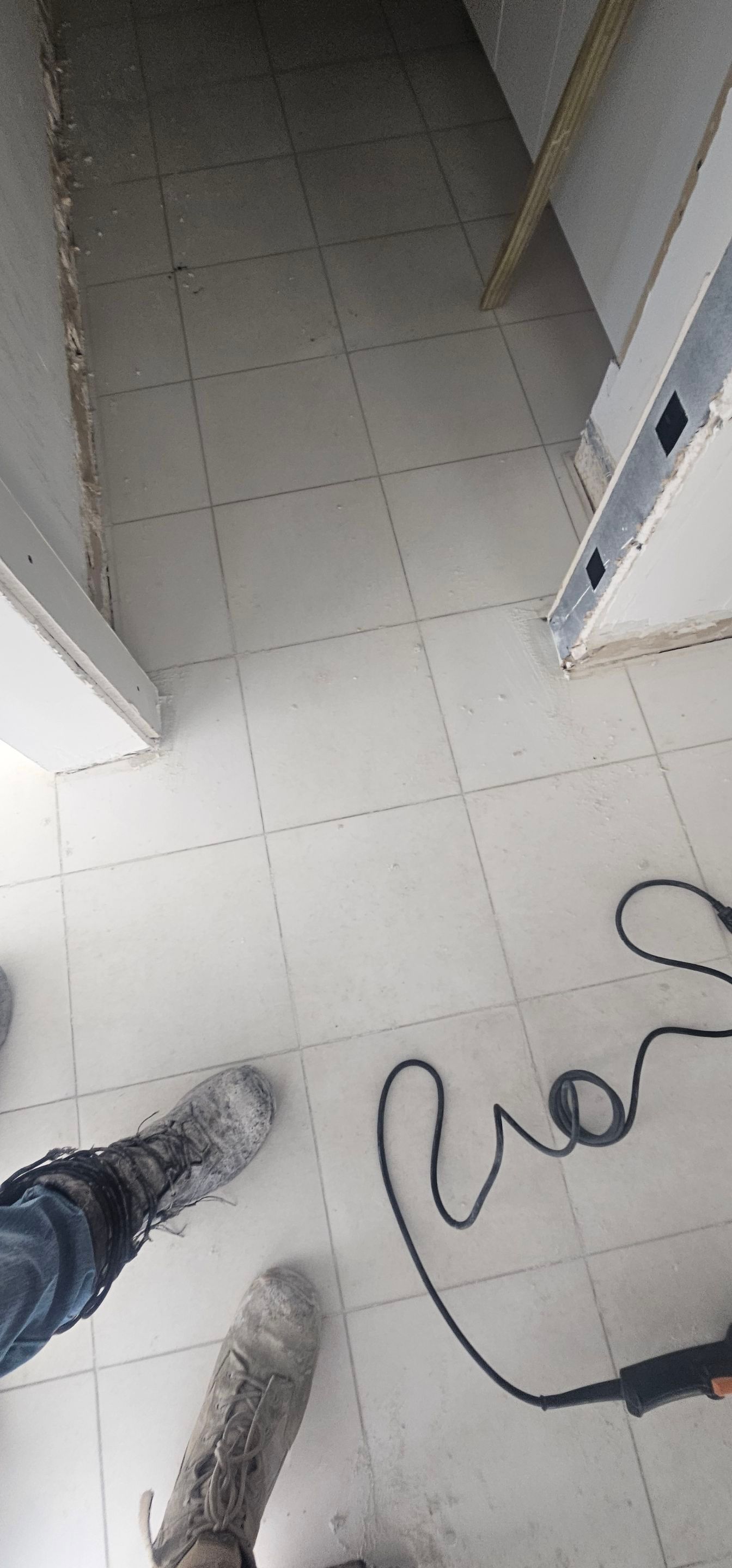 Microtopping on Key Biscayne Apartment by Seamless Surfaces