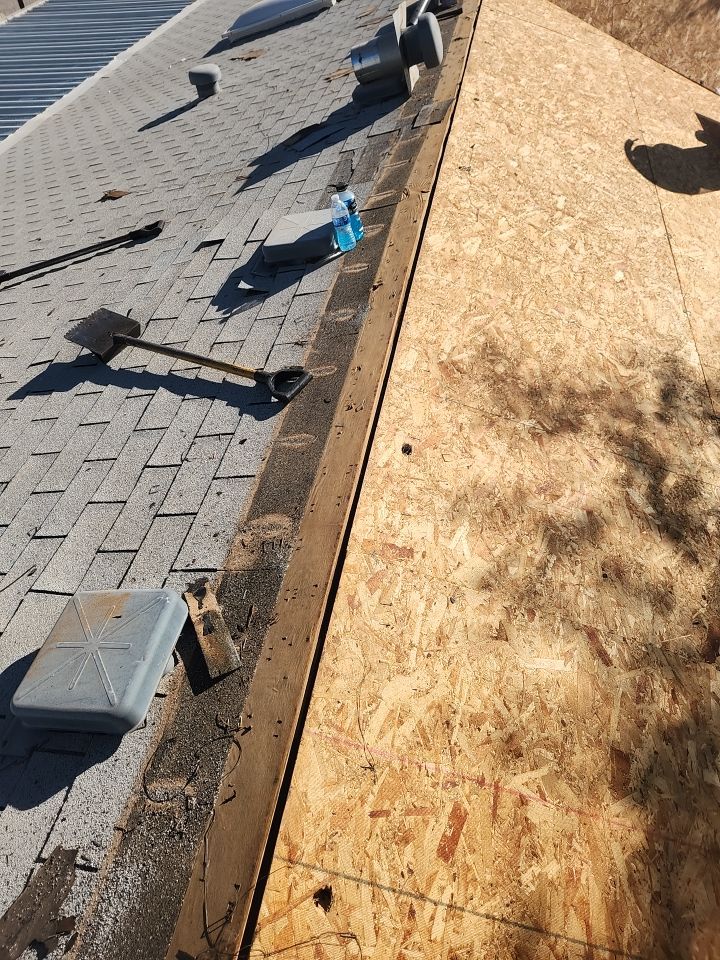 Brownwood Shingles by Reimagine Roofing