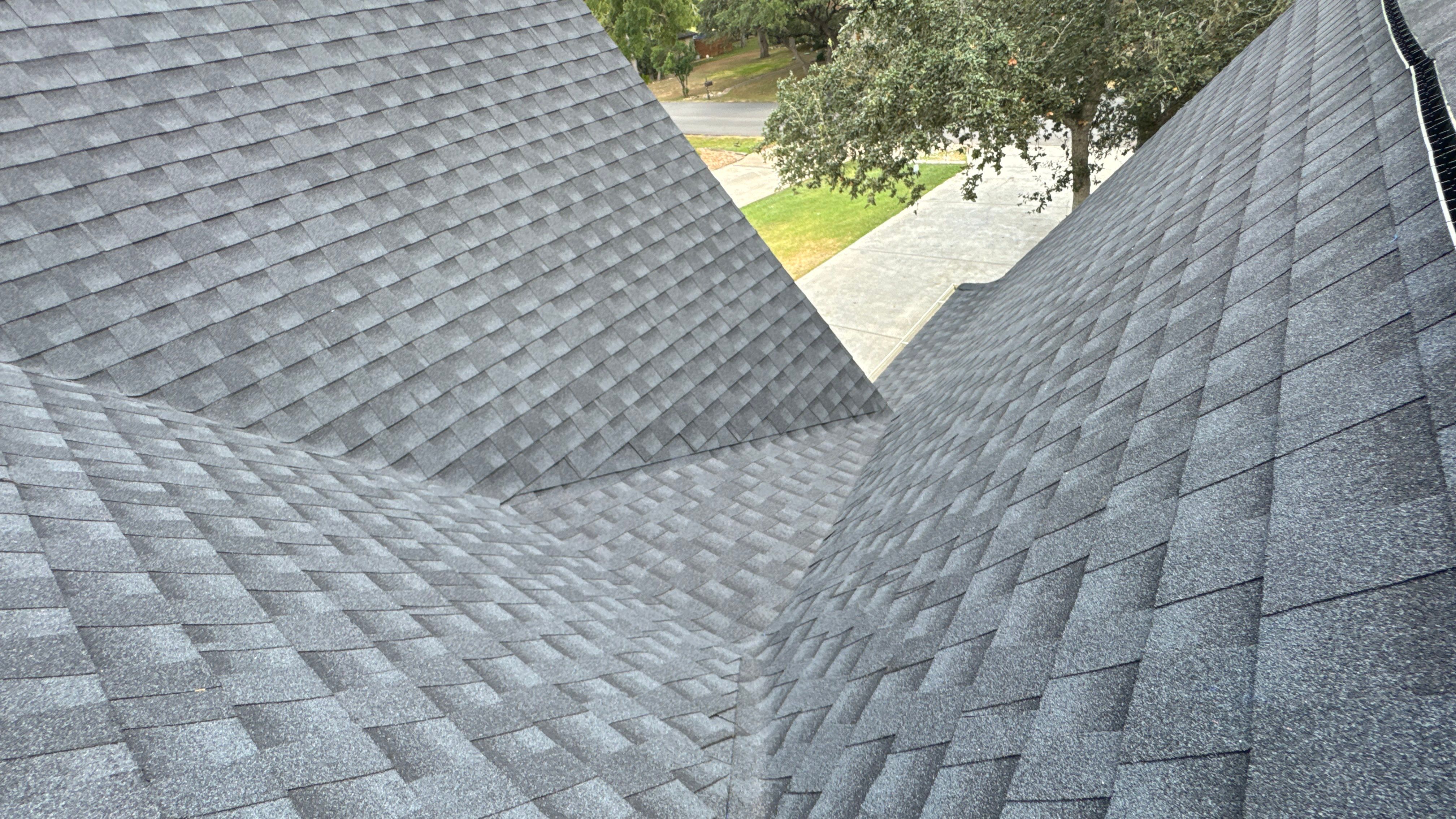 GAF HDZ - Charcoal by Elite Roofing LLC