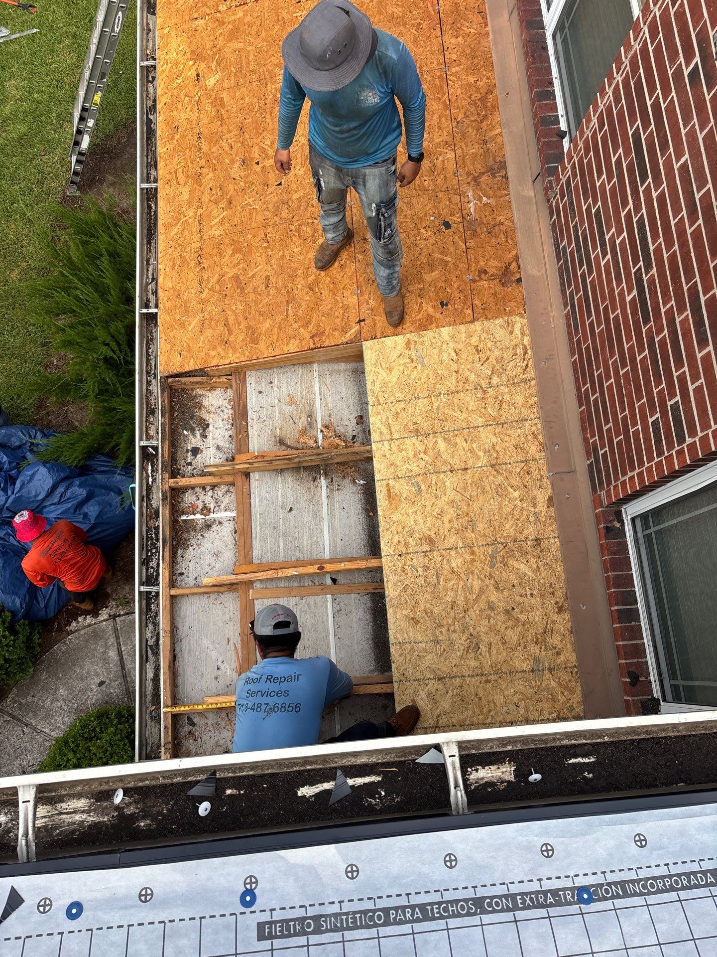 Roof Replacement Crosby by Roof Repair Company