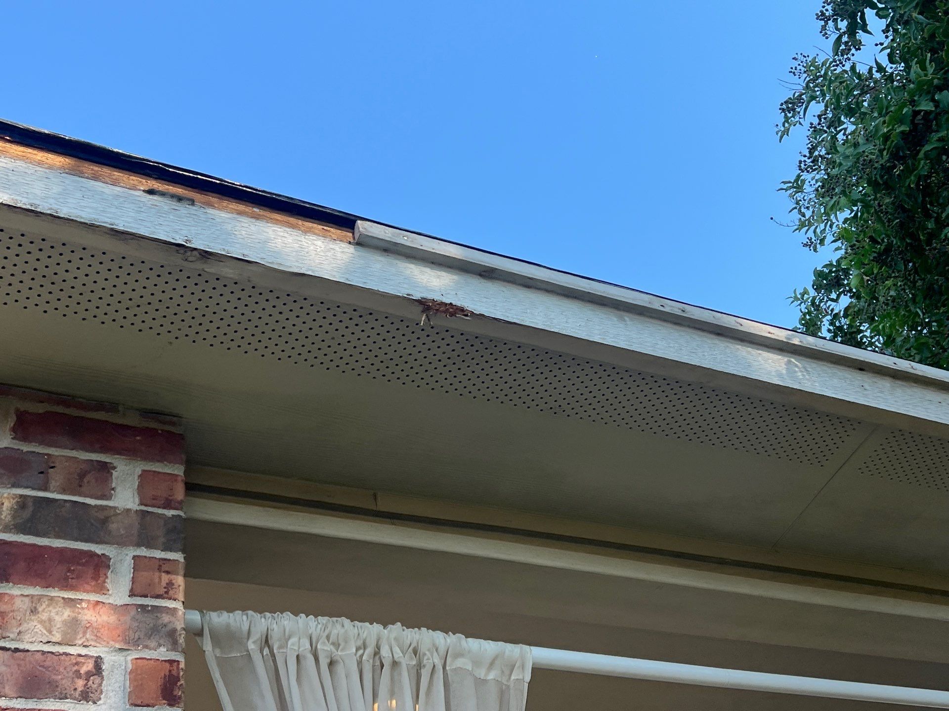 Unethical Solar Company remedy  by Bayfront Roofing and Construction