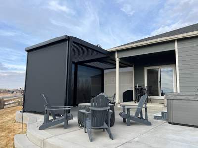 Motorized Screens and Pergola