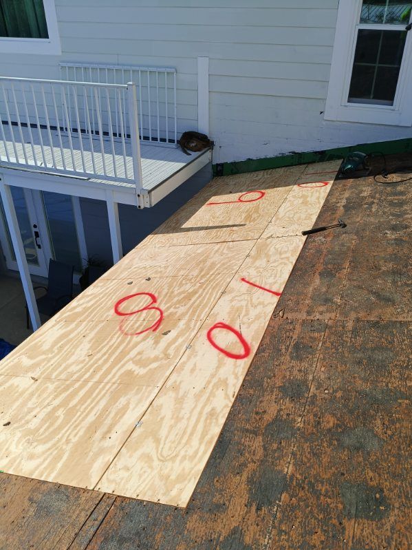 Project in St. Petersburg 33702 by Mitchell Roofing Company LLC 