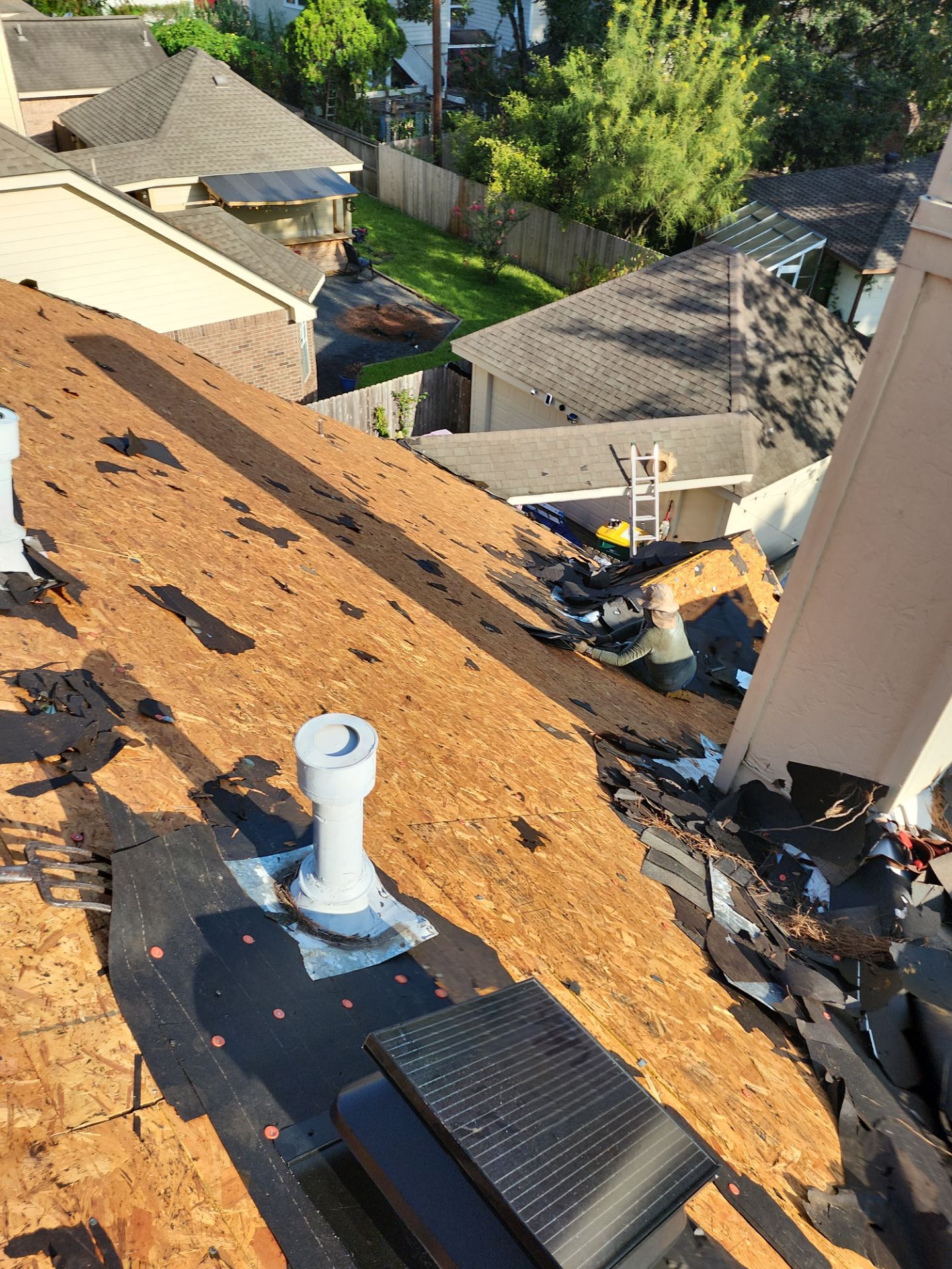 Residential Roofing Installation using Owen's Corning Duration (Lifetime) Shingles by Roof Repair Company