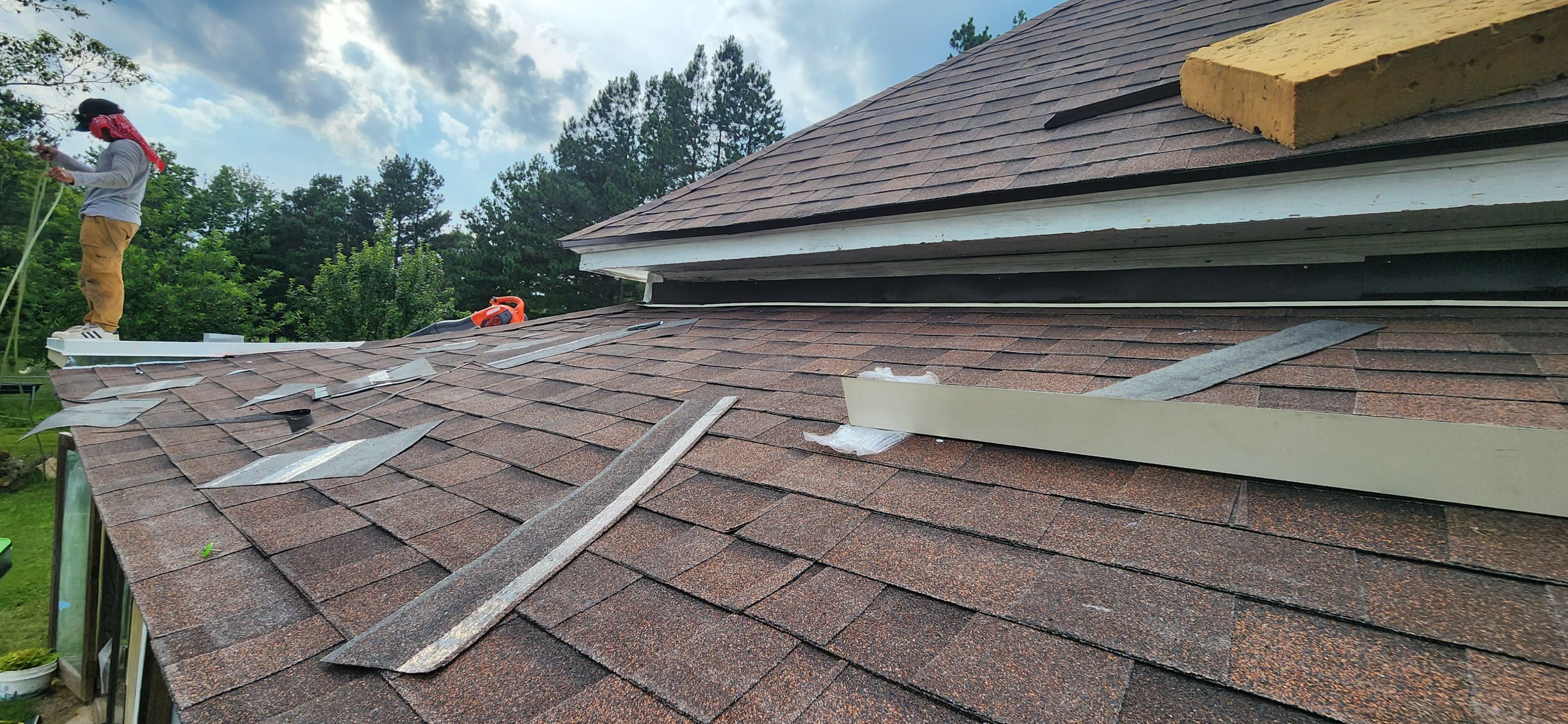 Residential Shingle Reroof using Malarkey Highlander NEX by Hostetler Roofing