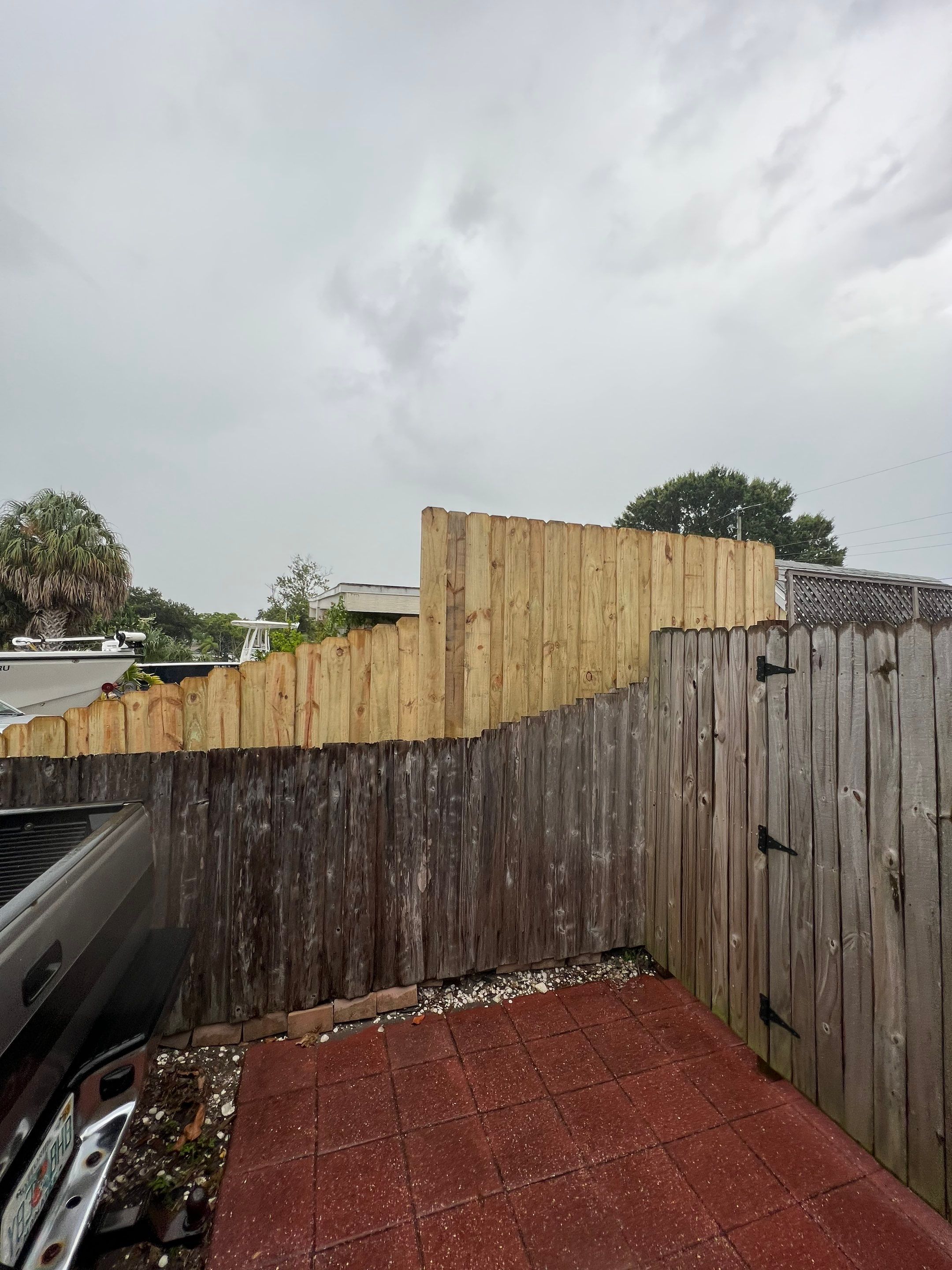 Bradenton, FL Wood Fence Installation using Board on Board Wood Fence by Asap fence and gates, LLC