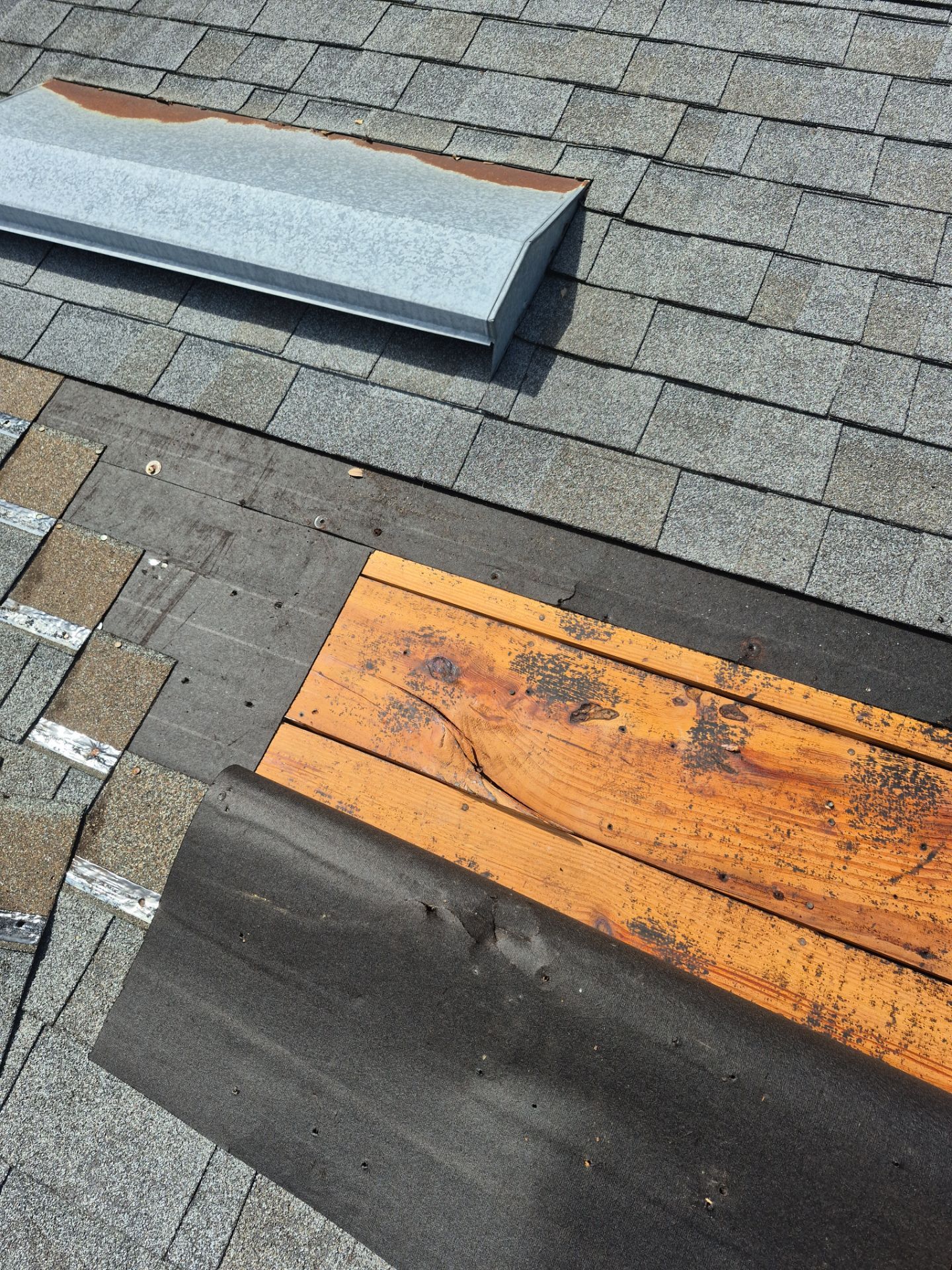 Project in St. Petersburg 33705 by Mitchell Roofing Company LLC 