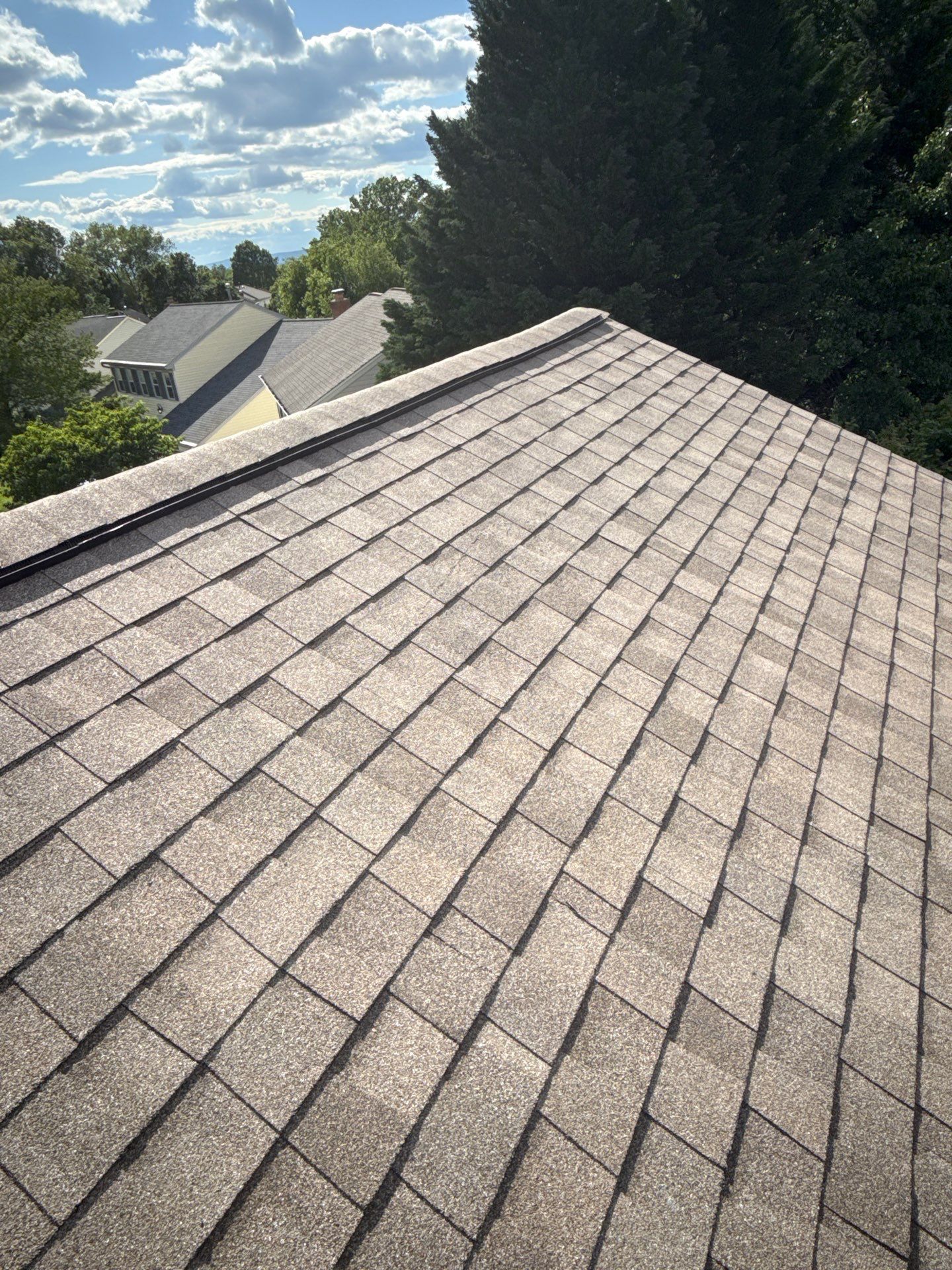 Fairfax: Residential Roof Replacement with CertainTeed Landmark Shingles in Sunrise Cedar by RM Banning, Inc.