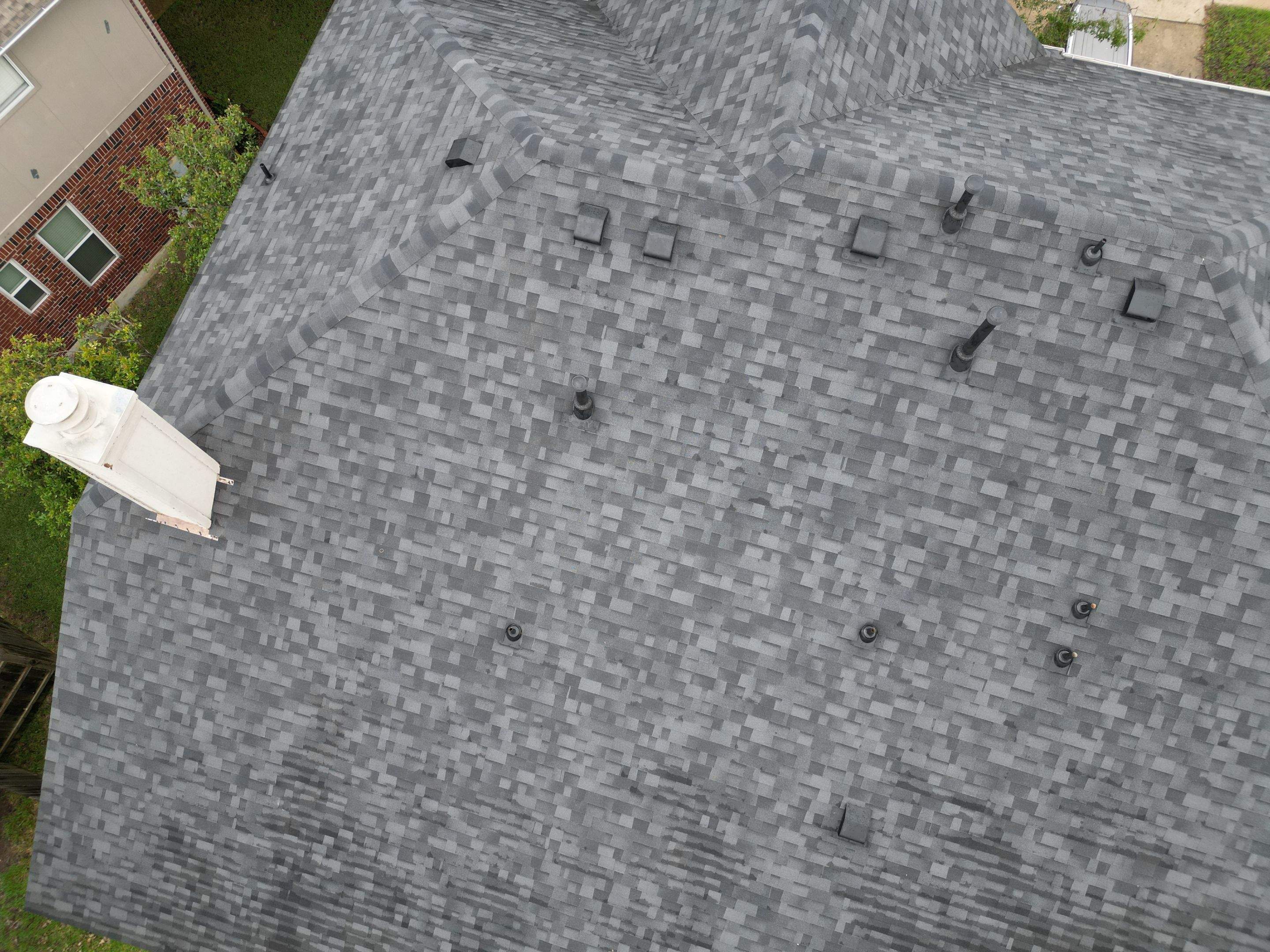 Brilliant Black - Malarkey Vista by RoofsOnly.com