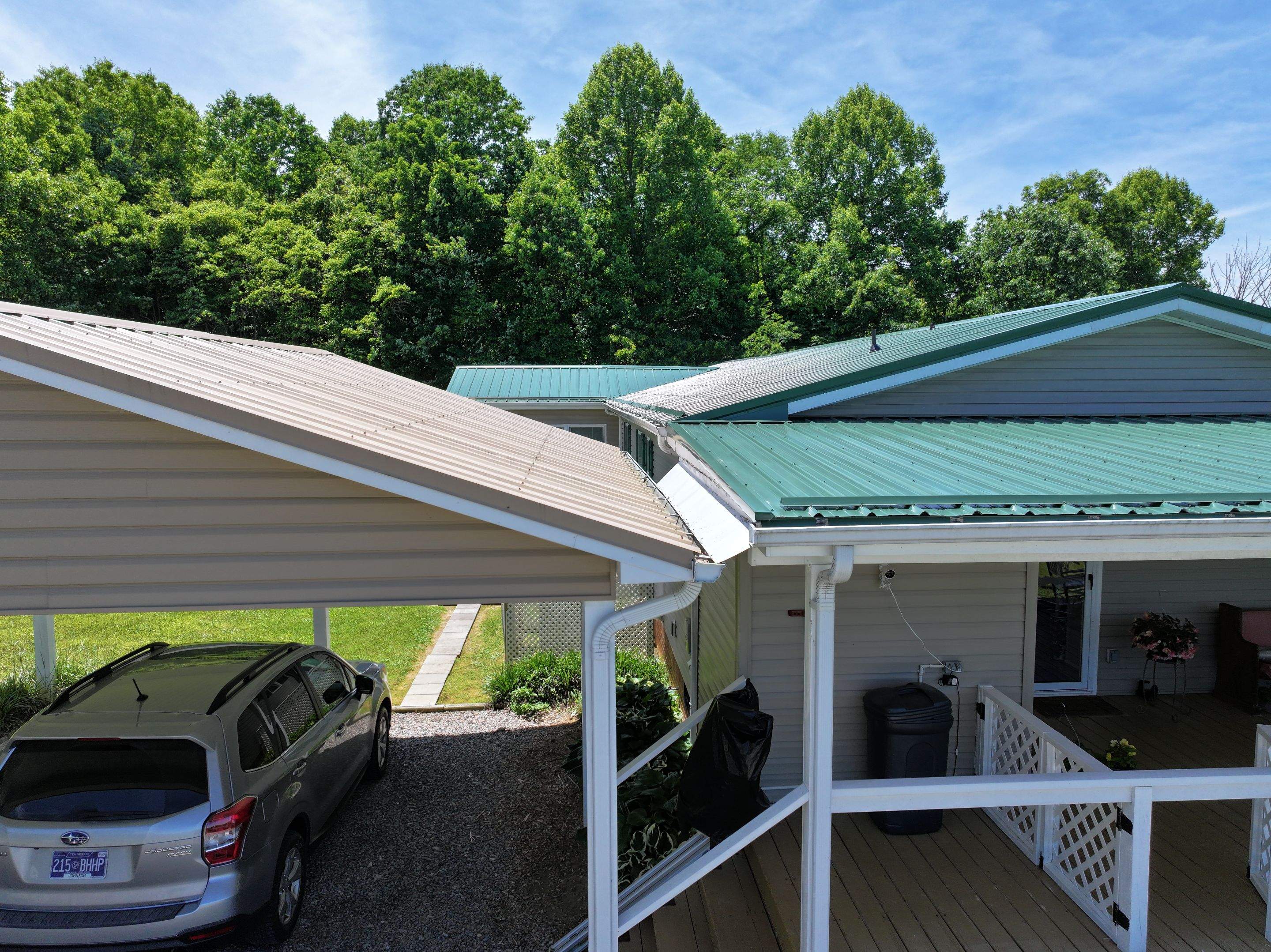 Haley Residence by Omnia Roofing