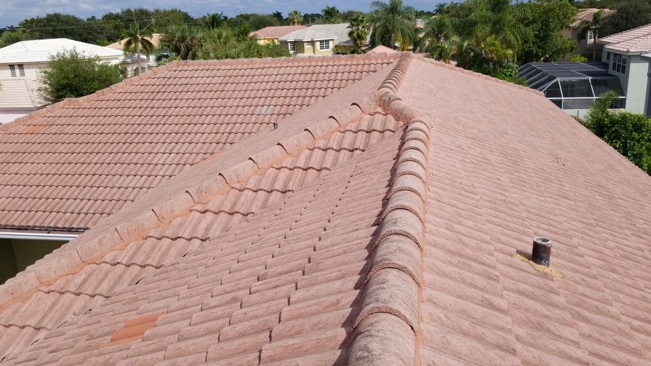 Tile Roof Repair in Boca Raton – Expert Craftsmanship & Reliable Service by Aastro Roofing
