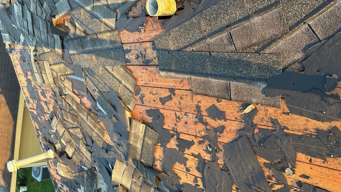 Residential Roofing Installation using Owen's Corning Duration (Lifetime) Shingles by Roof Repair Company