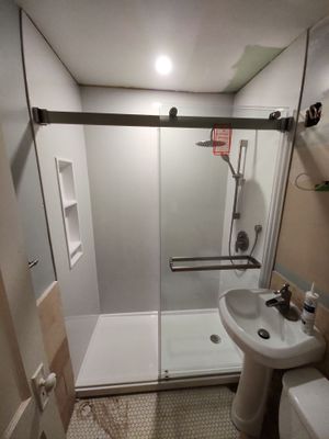 Bathroom Remodel using Onyx
