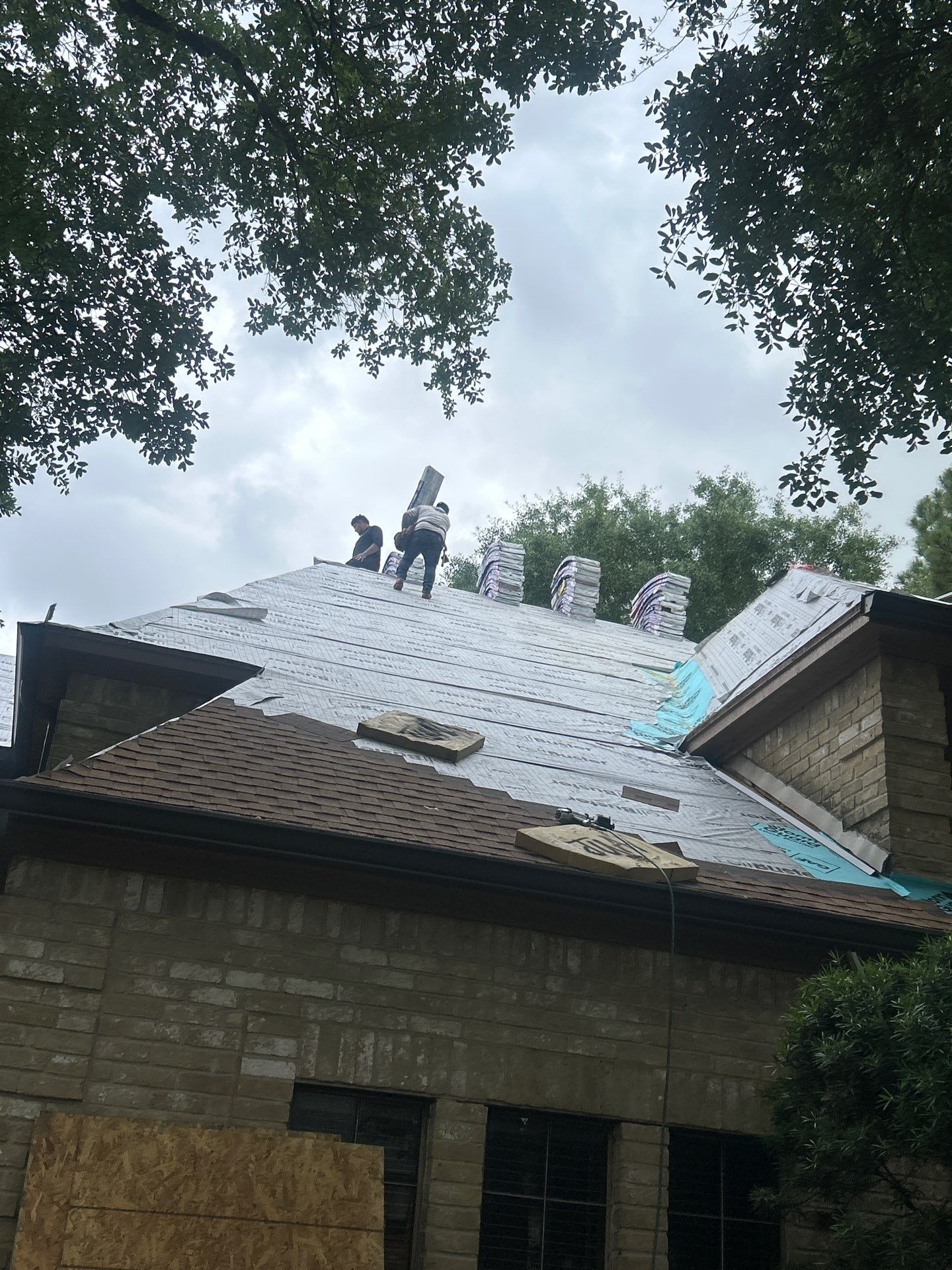 Roof Replacement in Memorial Northwest, Spring TX by Roof Repair Company