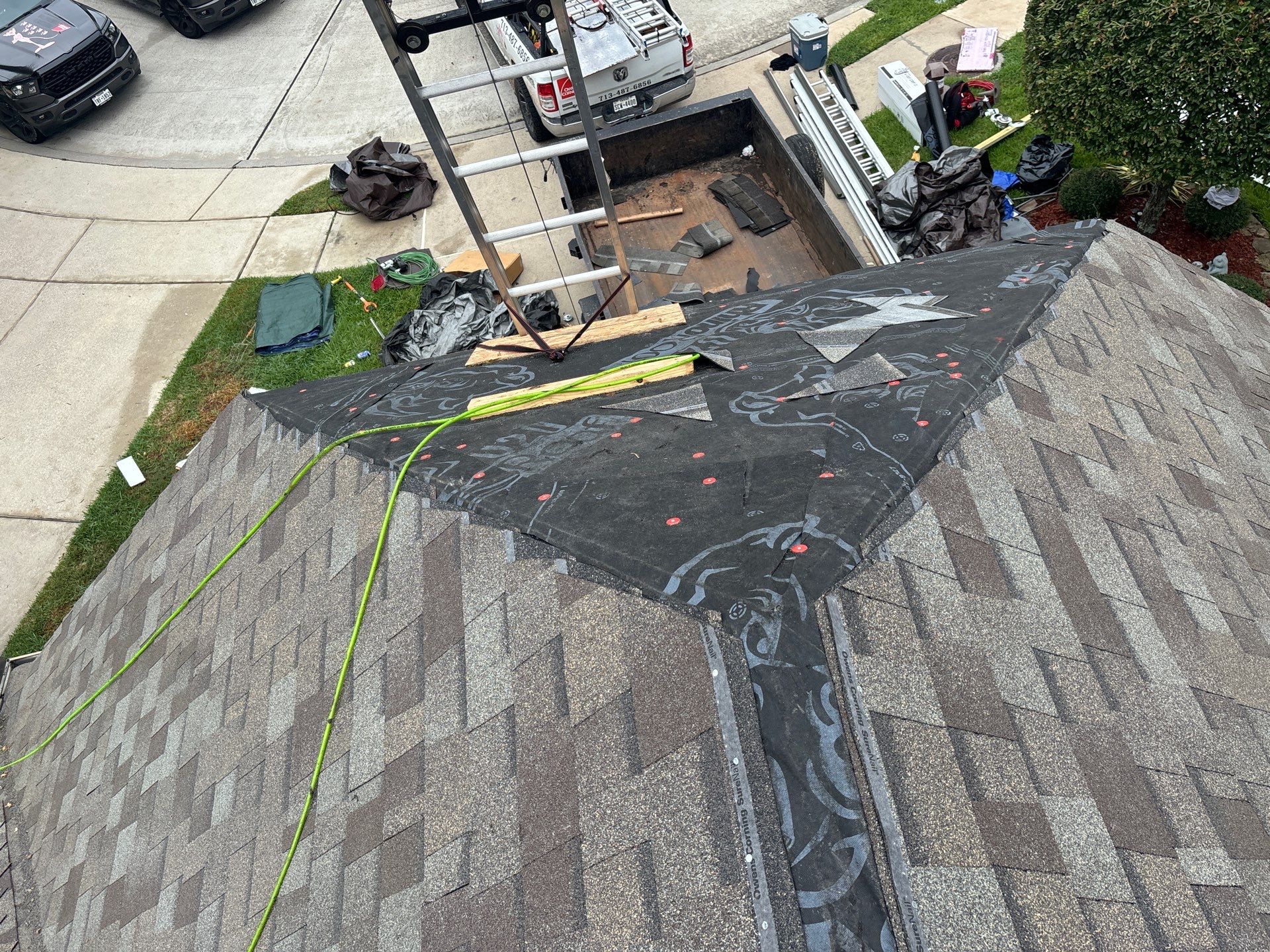 Residential Roofing Installation using Owen's Corning Duration (Lifetime) Shingles by Roof Repair Company